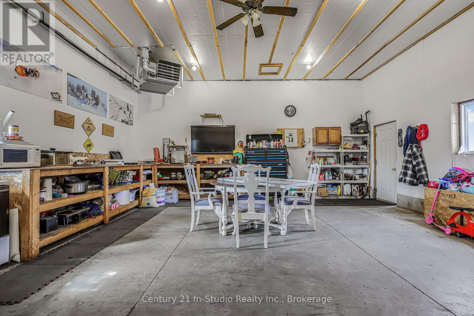 311 Bricker Street, Saugeen Shores, Ontario  N0H 2C1 - Photo 45 - X12115994