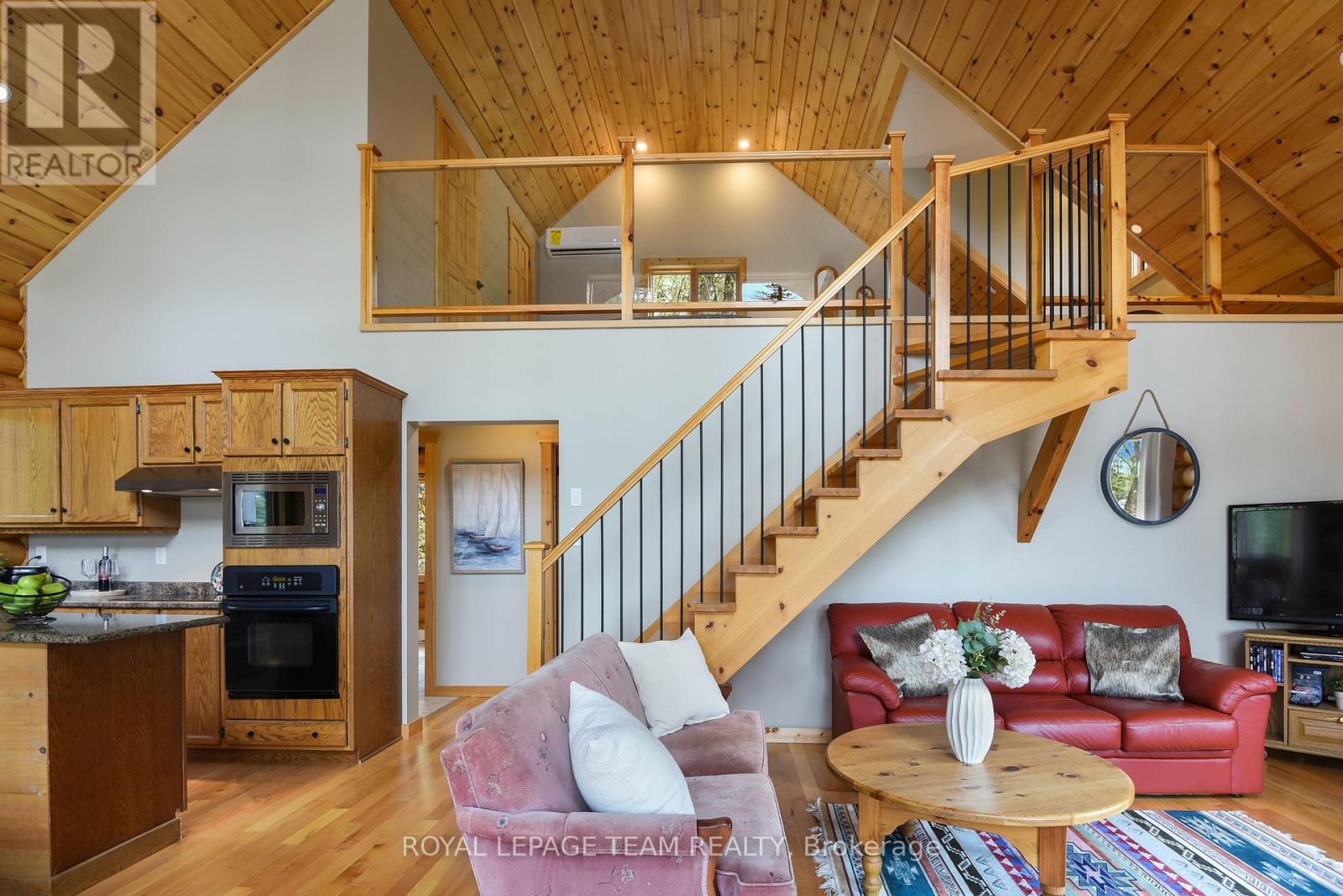 964 Spruce Lane, Leeds And The Thousand Islands, Ontario  K0G 1X0 - Photo 11 - X12138538