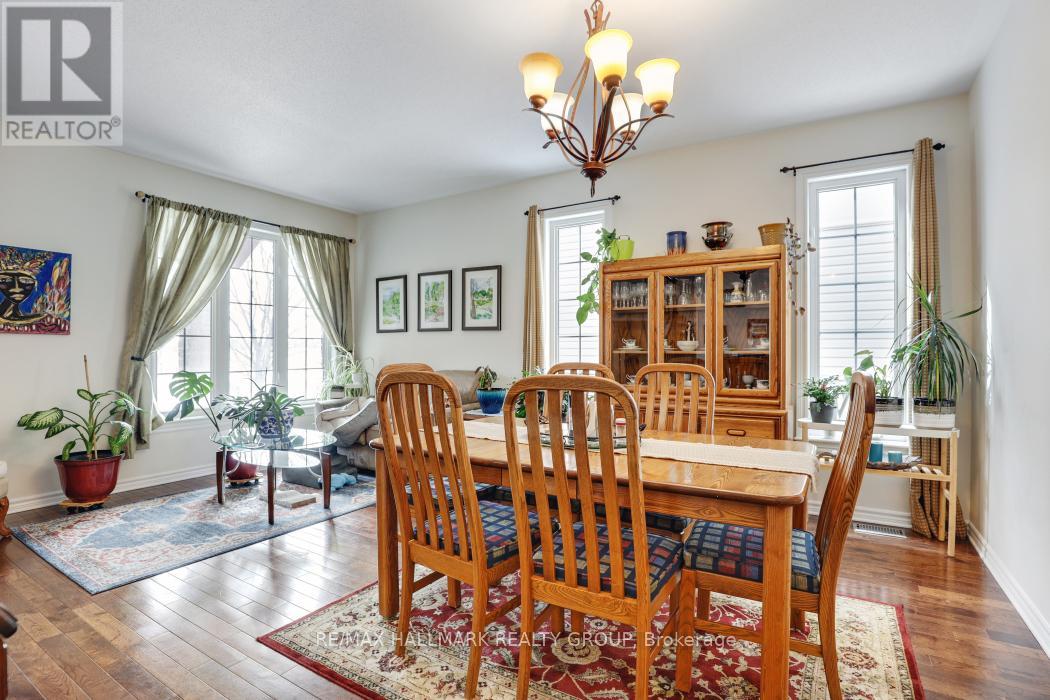227 Trail Side Circle, Ottawa, Ontario  K4A 5B5 - Photo 10 - X12069884