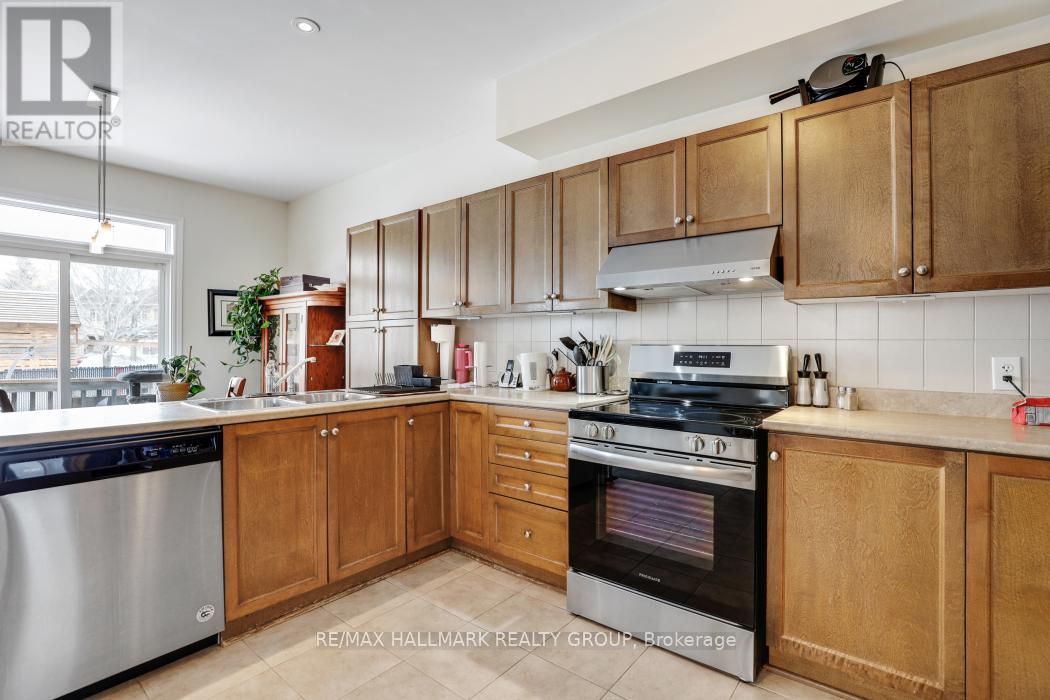 227 Trail Side Circle, Ottawa, Ontario  K4A 5B5 - Photo 13 - X12069884