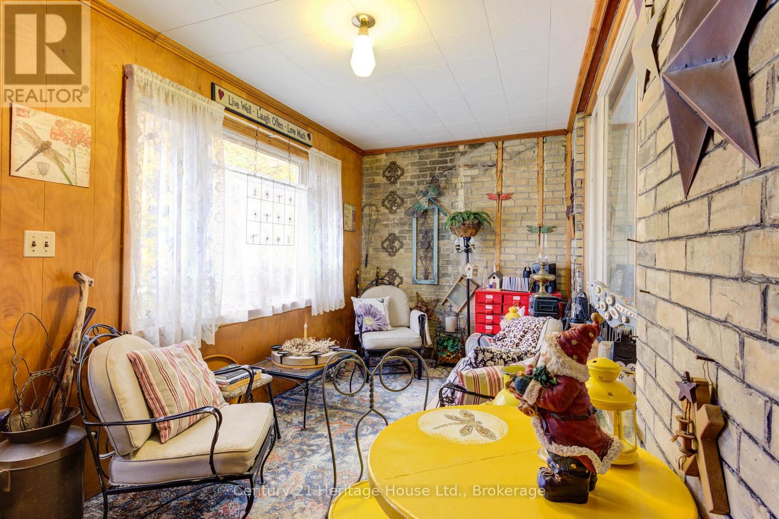 397 Lambton Street, West Grey, Ontario  N0G 1R0 - Photo 20 - X12181726