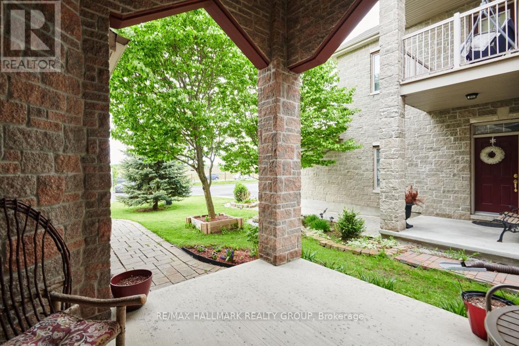 227 Trail Side Circle, Ottawa, Ontario  K4A 5B5 - Photo 4 - X12069884
