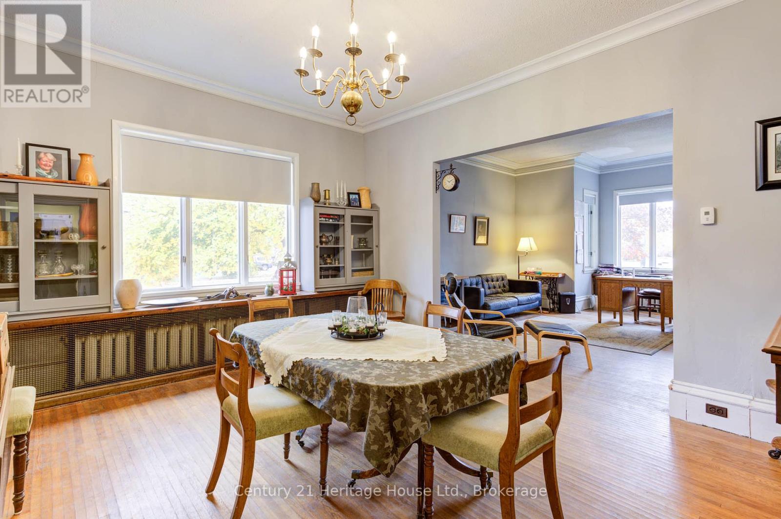 397 Lambton Street, West Grey, Ontario  N0G 1R0 - Photo 8 - X12181726