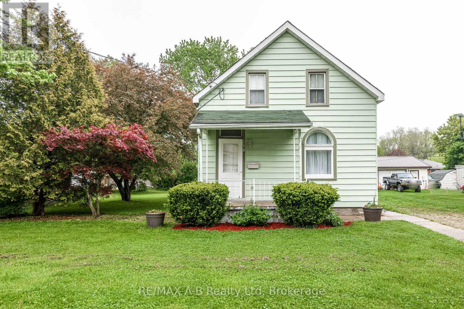 258 NELSON STREET, Stratford, Ontario