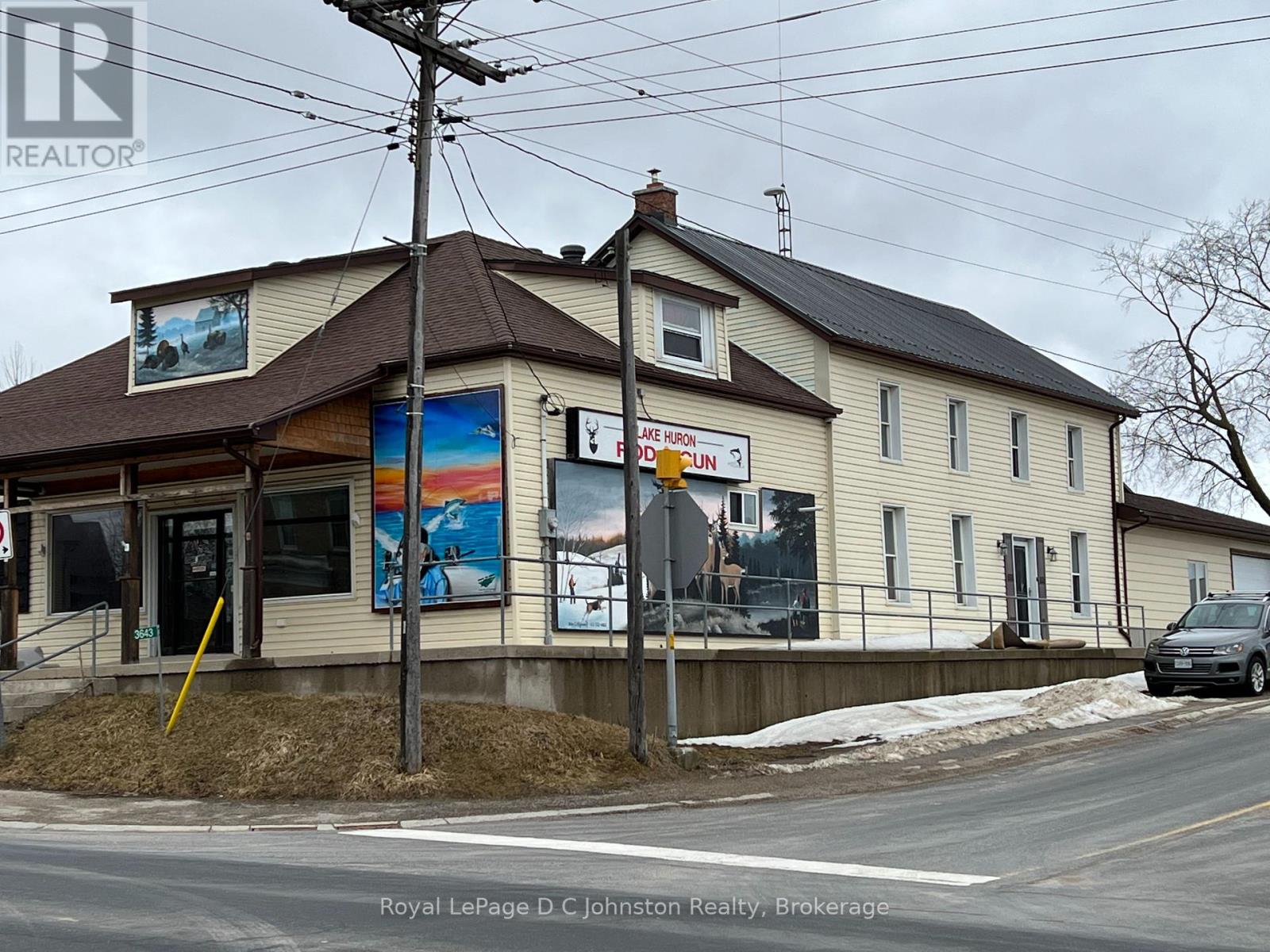 3643 Highway 21 Road W, Kincardine, Ontario  N0G 2T0 - Photo 1 - X12185546