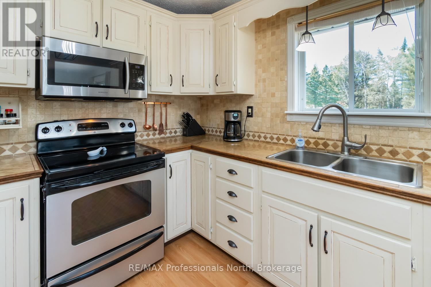 1400 Old Muskoka Road S, Huntsville, Ontario  P0B 1M0 - Photo 27 - X12185601