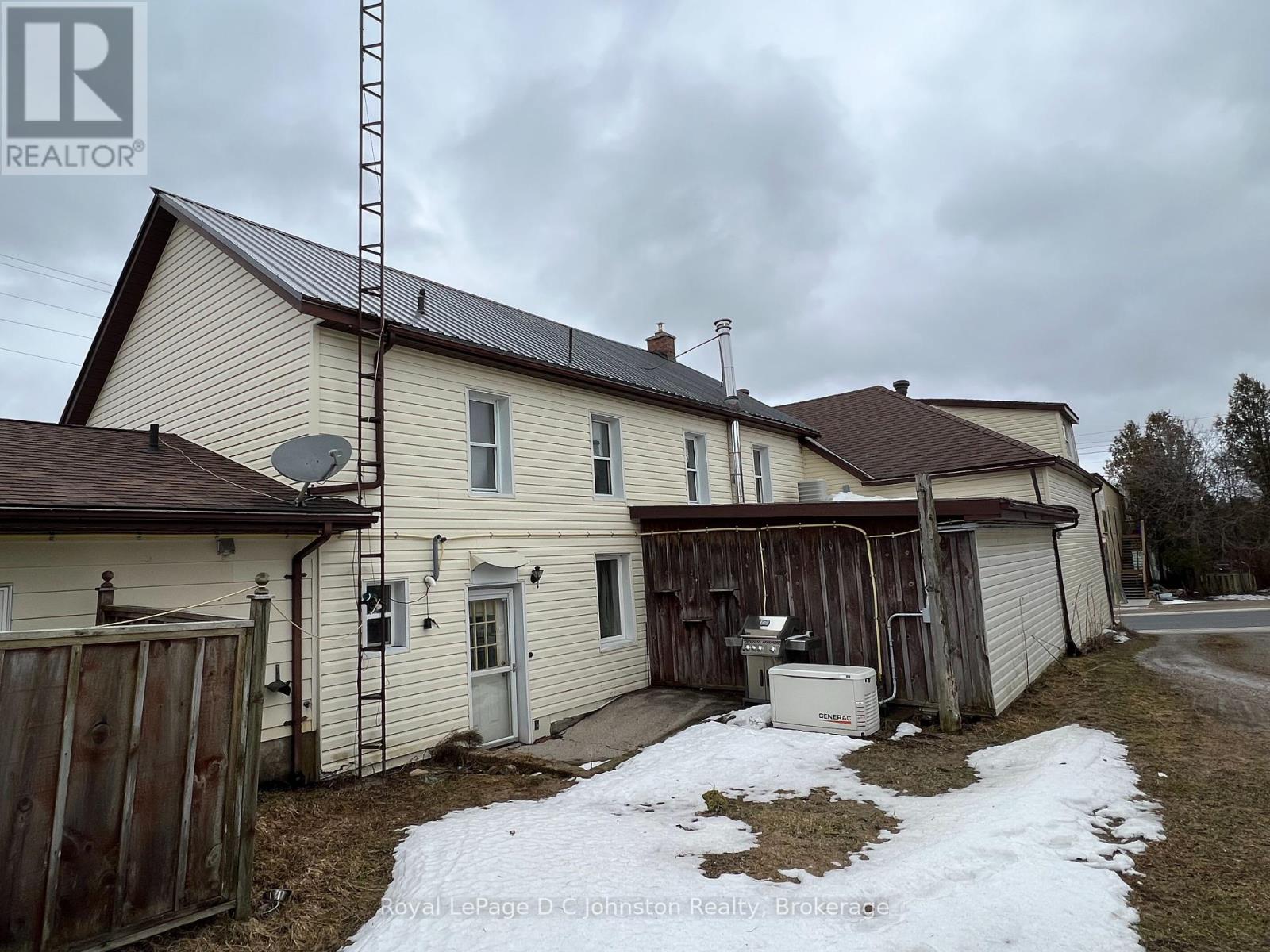 3643 Highway 21 Road W, Kincardine, Ontario  N0G 2T0 - Photo 24 - X12185546