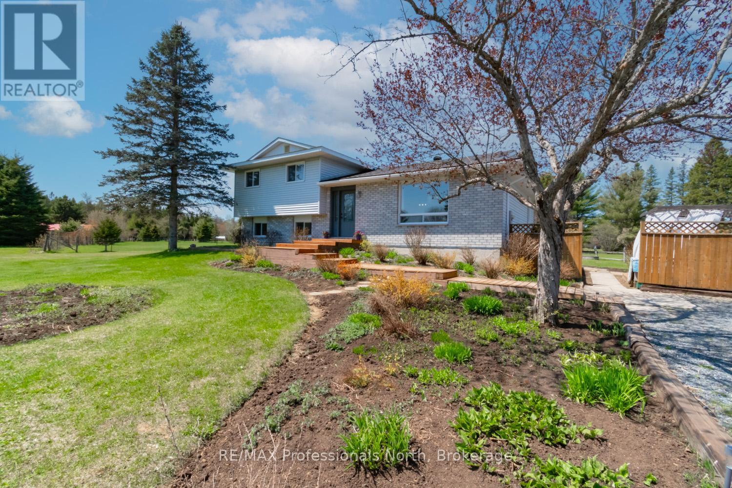 1400 OLD MUSKOKA ROAD S, Huntsville, Ontario