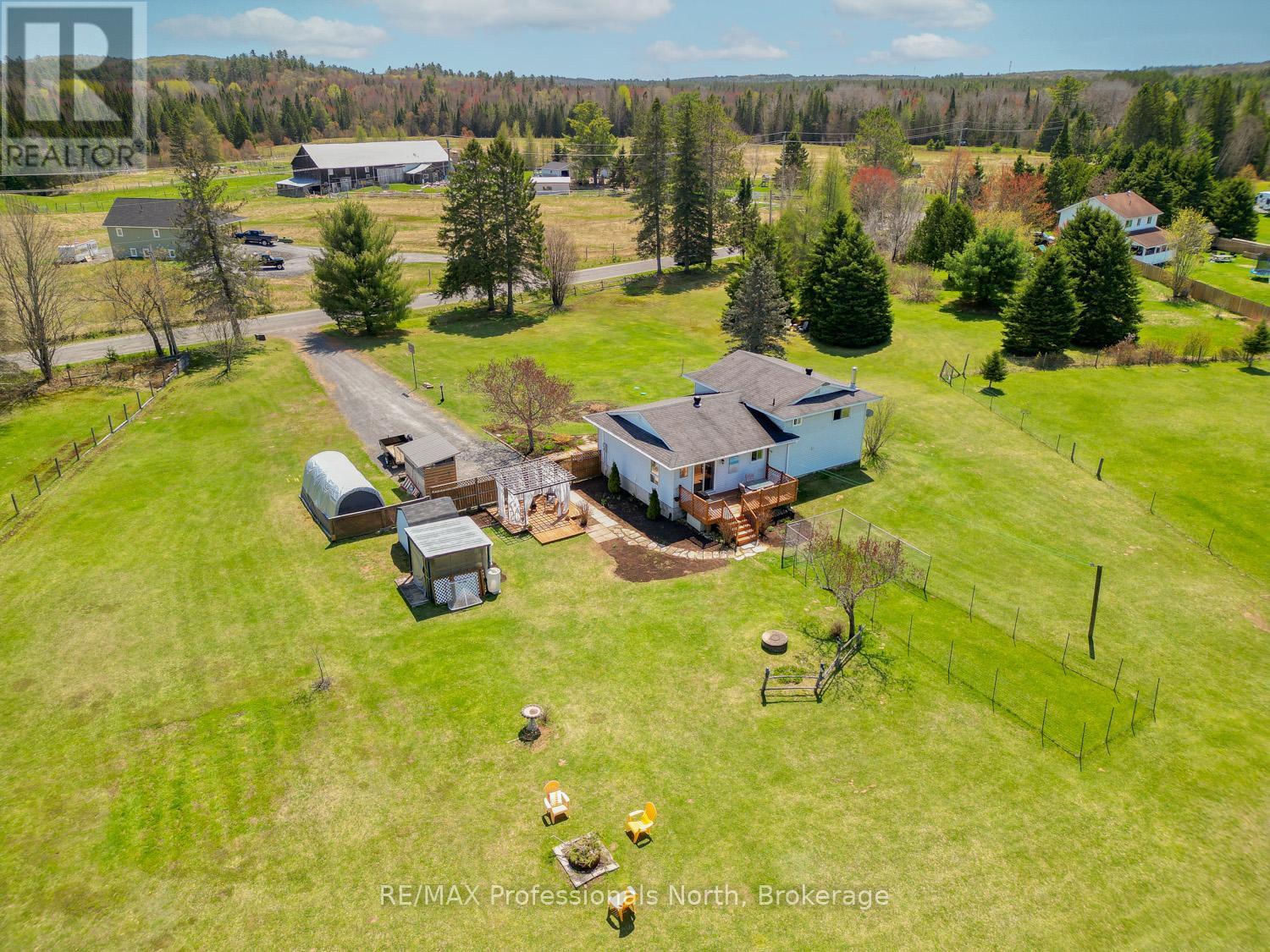 1400 Old Muskoka Road S, Huntsville, Ontario  P0B 1M0 - Photo 8 - X12185601