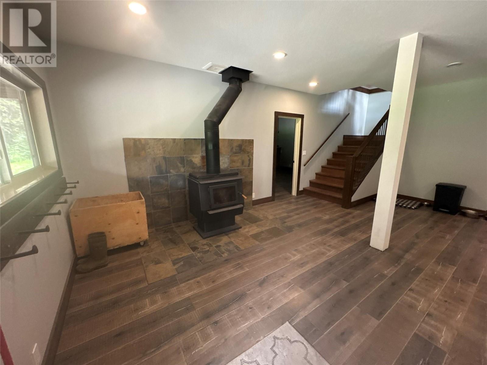 7717 Jaffray-Baynes Lake Rd Road, Jaffray, British Columbia  V0B 1T0 - Photo 29 - 10348847