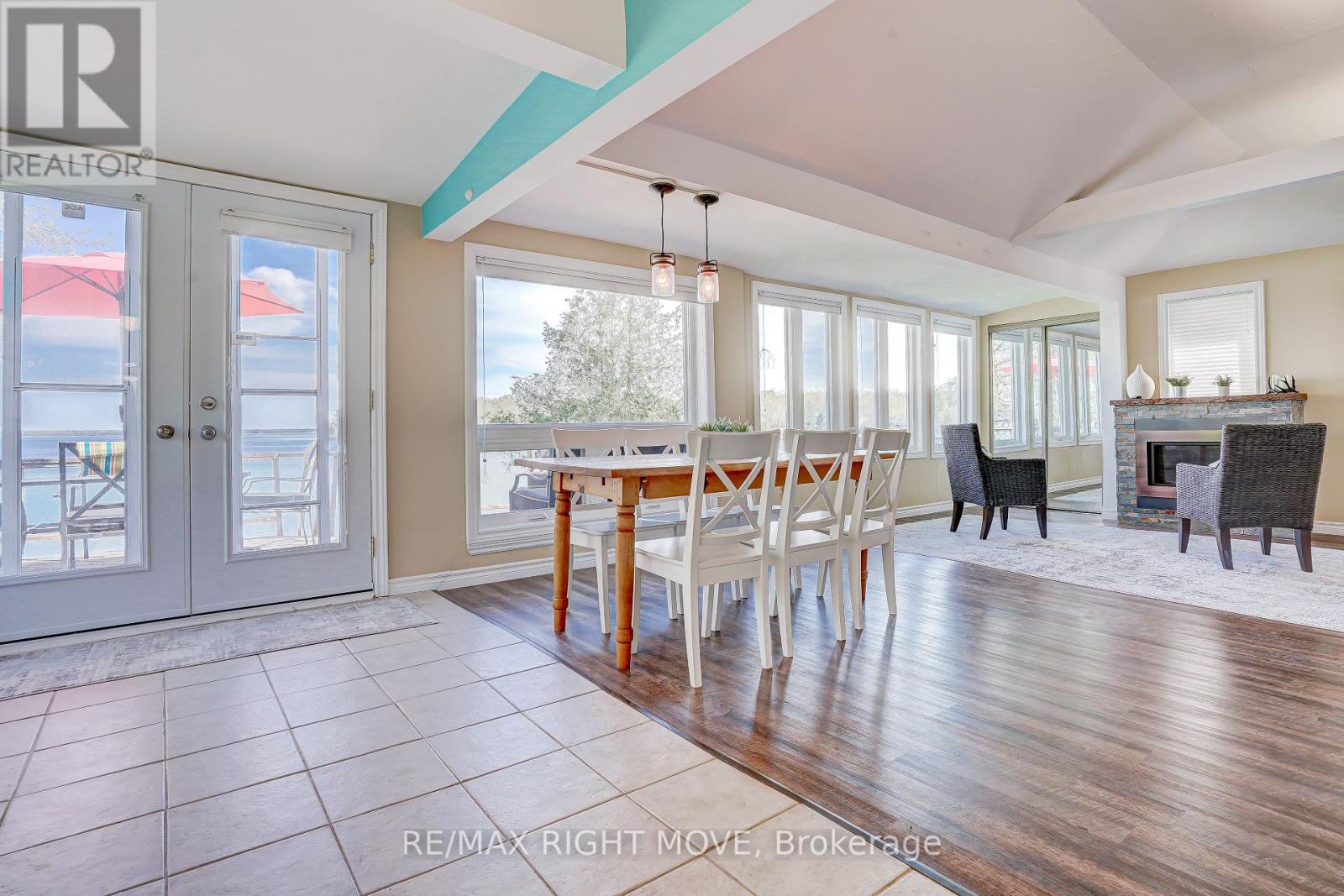 3752 Portage Bay Road, Ramara, Ontario  L0K 2B0 - Photo 5 - S12150004