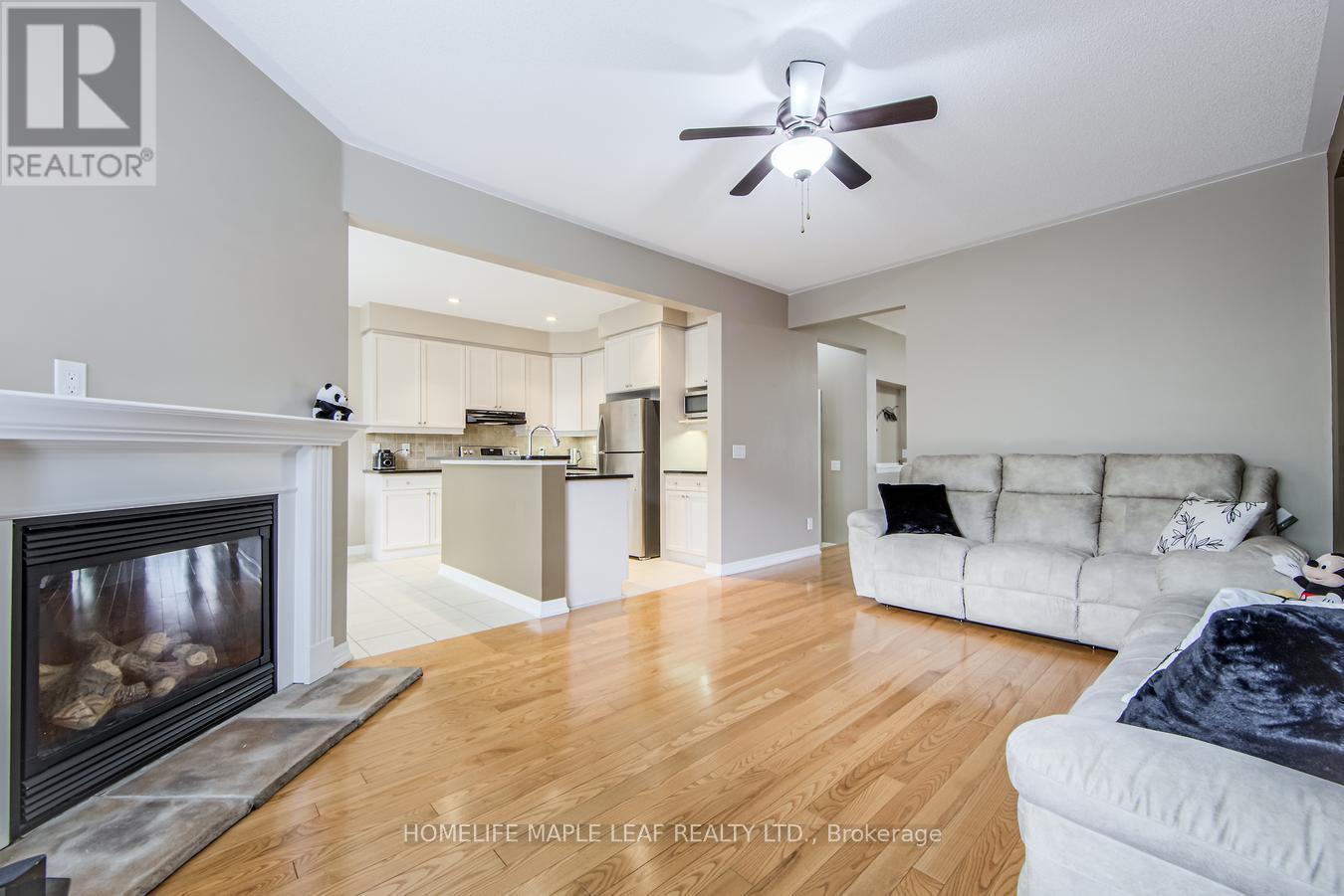 118 Kendall Drive, Milton, Ontario  L9T 0S1 - Photo 11 - W12187474