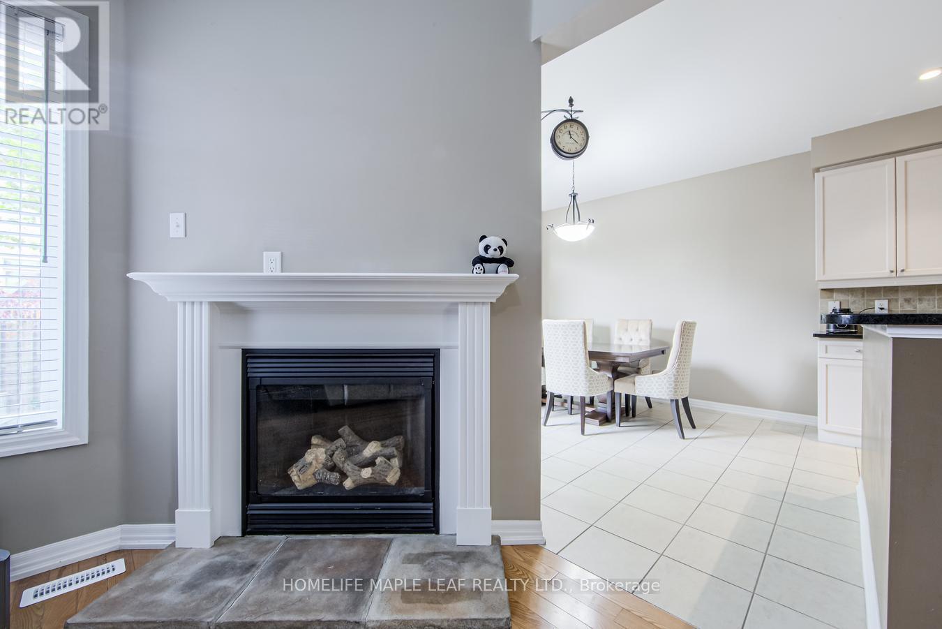 118 Kendall Drive, Milton, Ontario  L9T 0S1 - Photo 12 - W12187474