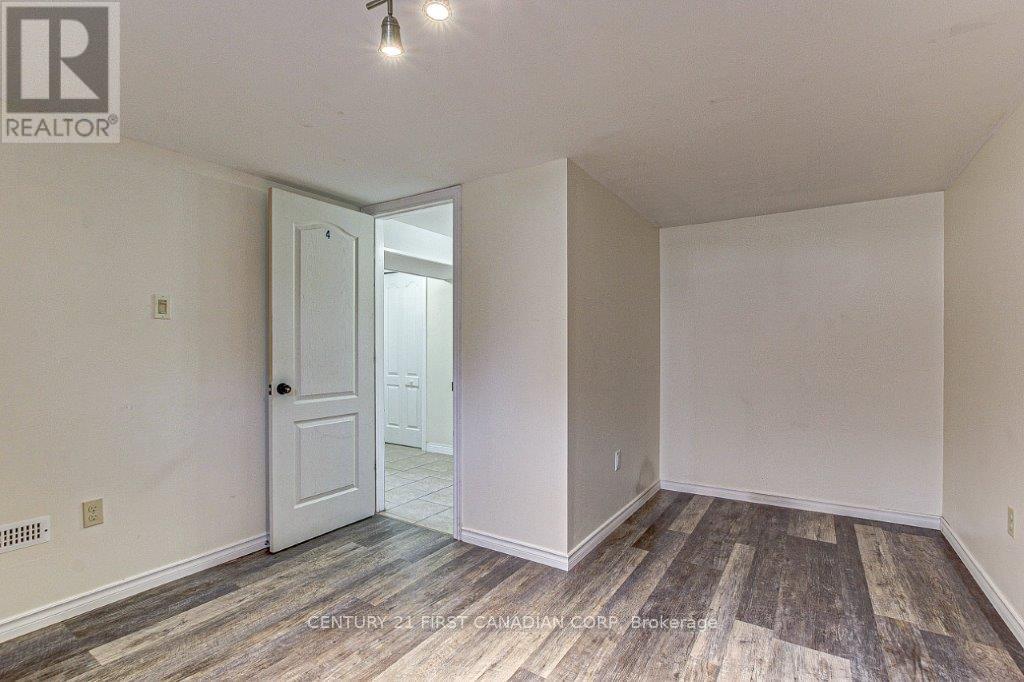 Photo 25 of 32 for 1598 Hansuld Street