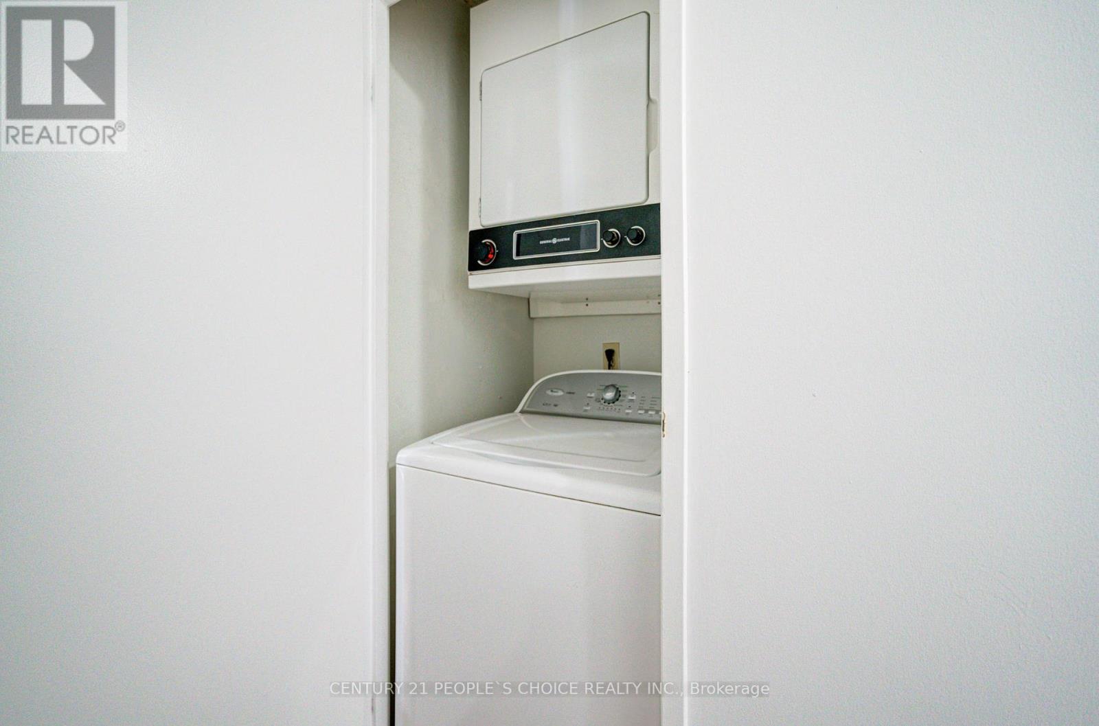 1206 - 25 Trailwood Drive, Mississauga, Ontario  L4Z 3K9 - Photo 6 - W11982287
