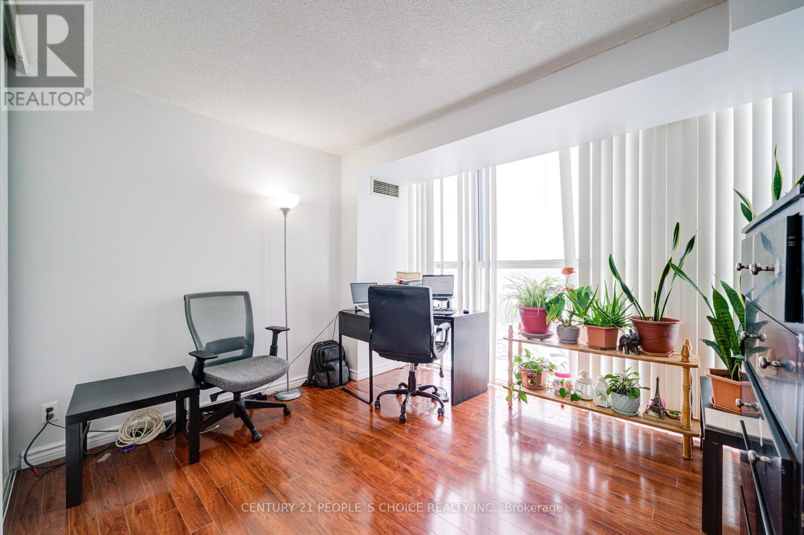 1206 - 25 Trailwood Drive, Mississauga, Ontario  L4Z 3K9 - Photo 14 - W11982287