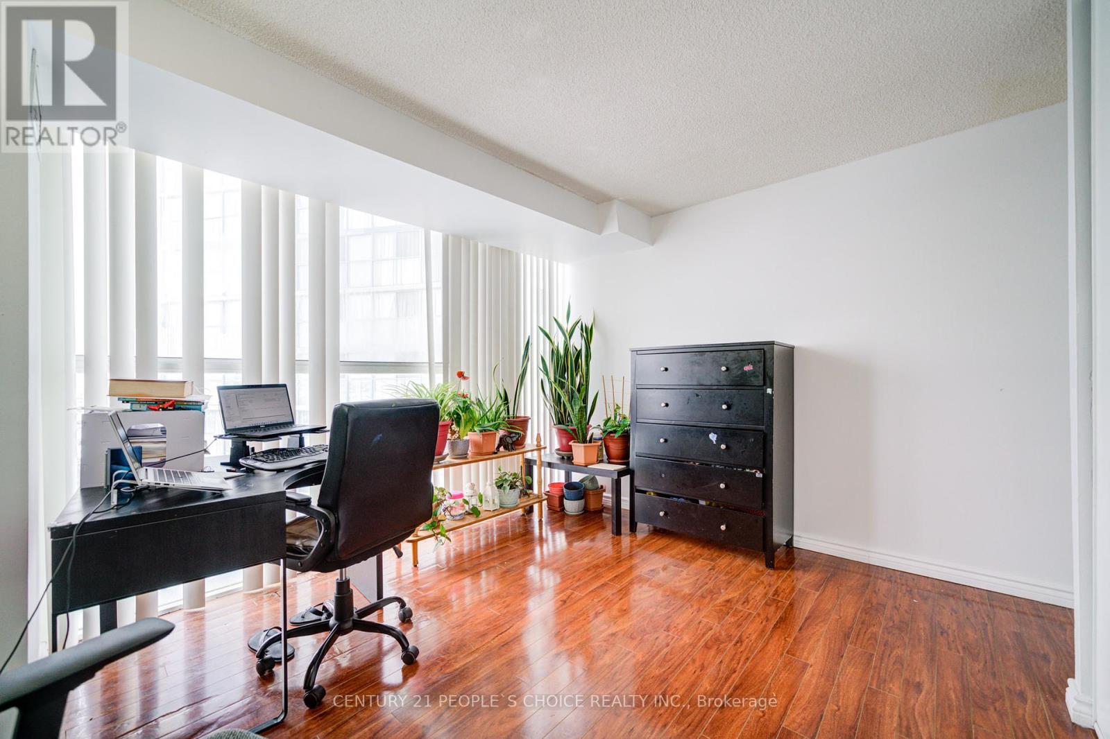 1206 - 25 Trailwood Drive, Mississauga, Ontario  L4Z 3K9 - Photo 15 - W11982287