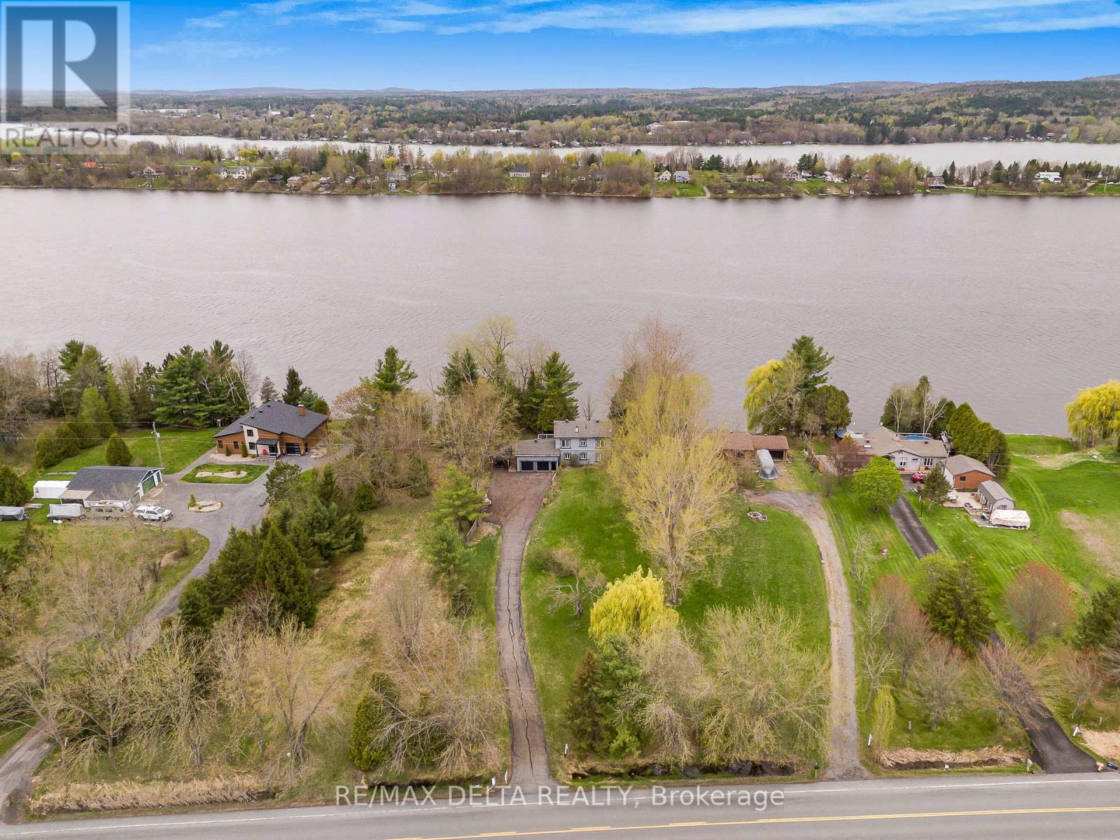 361 Con 1 Plantagenet Road, Alfred And Plantagenet, Ontario  K0B 1L0 - Photo 2 - X12006440