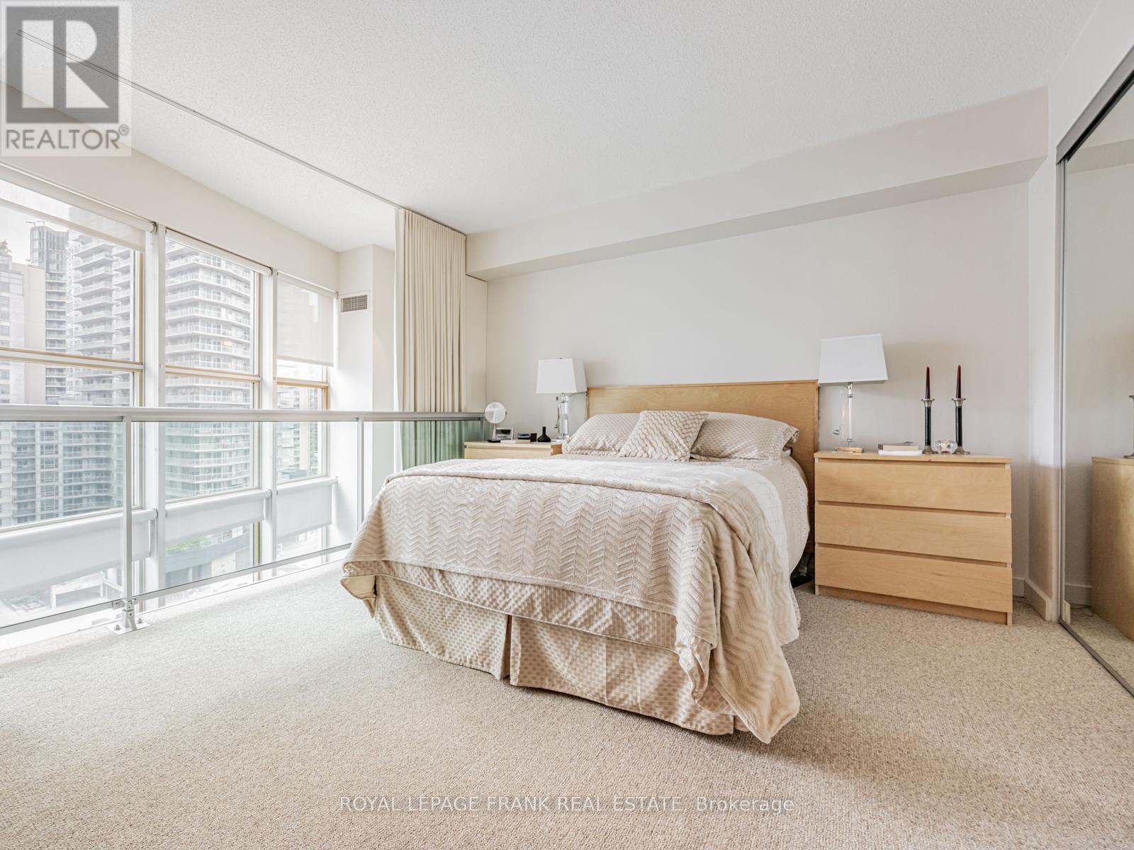 914 - 36 Blue Jays Way, Toronto (Waterfront Communities), Ontario  M5V 3T3 - Photo 19 - C12188587