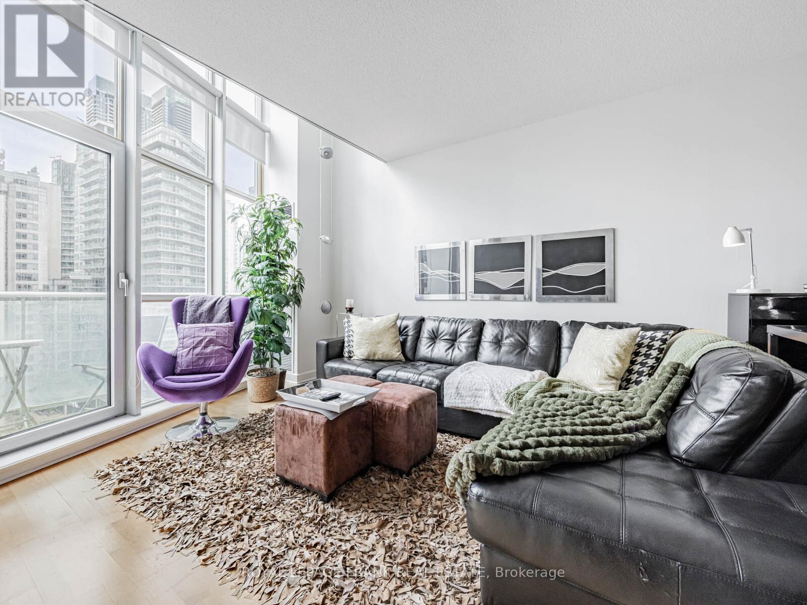 914 - 36 Blue Jays Way, Toronto (Waterfront Communities), Ontario  M5V 3T3 - Photo 9 - C12188587