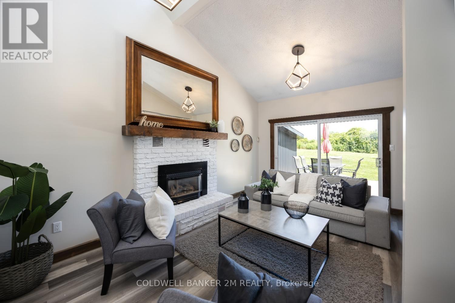 7559 Lakeridge Road, Uxbridge, Ontario  L9P 1R3 - Photo 6 - N12188575