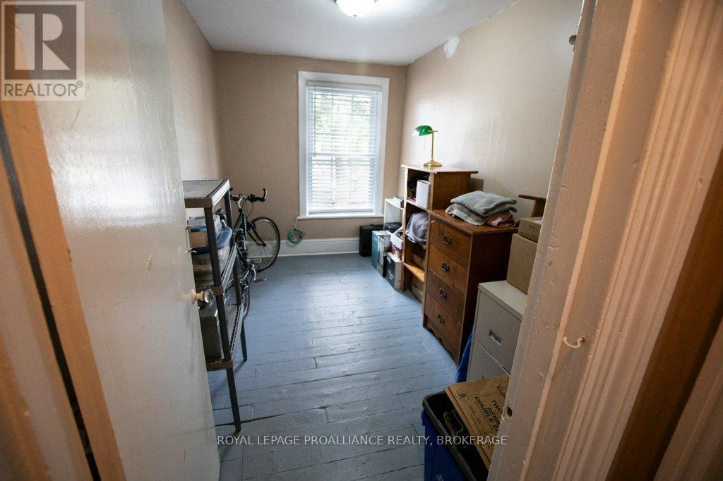 76 - 78 North Street, Kingston (East Of Sir John A. Blvd), Ontario  K7K 1J9 - Photo 15 - X12188378