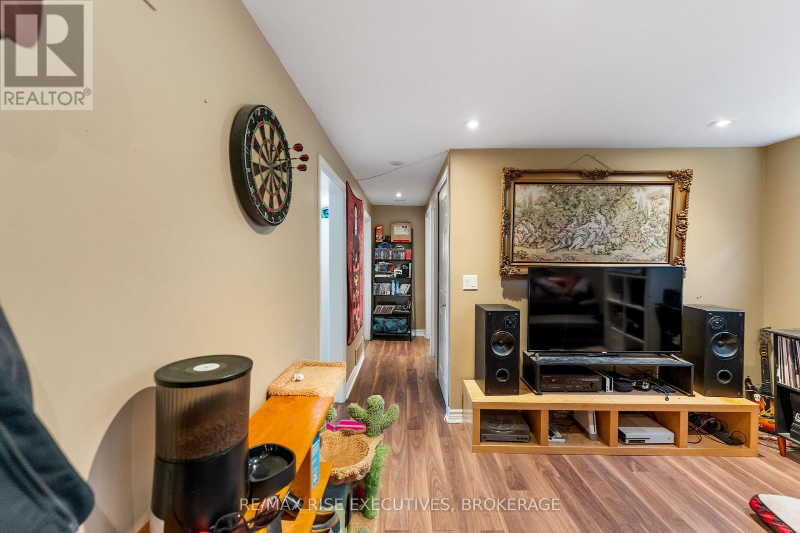 999 Portsmouth Avenue, Kingston, Ontario  K7M 1X2 - Photo 3 - X12188391