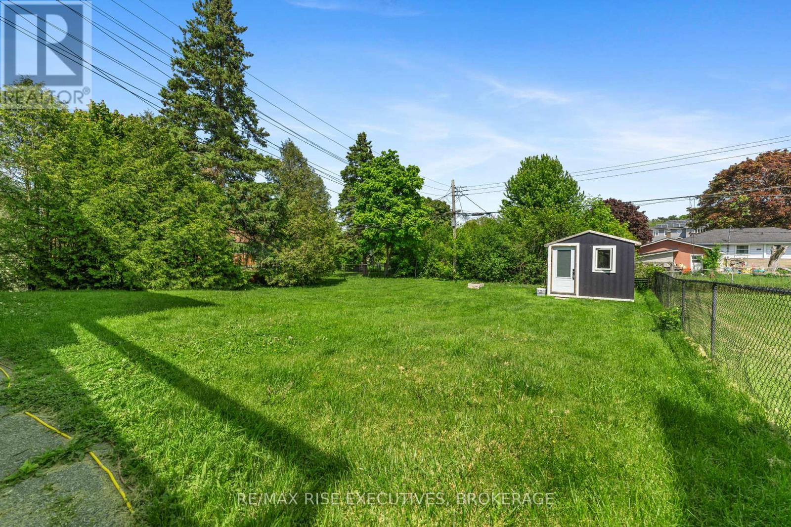 999 Portsmouth Avenue, Kingston, Ontario  K7M 1X2 - Photo 40 - X12188391