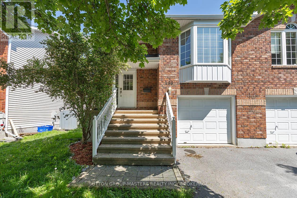 466 Fieldstone Drive, Kingston (Kingston East (Incl Barret Crt)), Ontario  K7K 7E4 - Photo 3 - X12188495