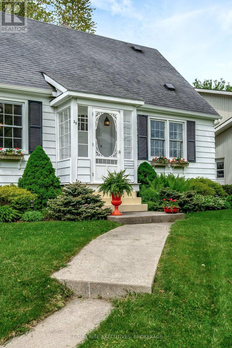 Property at 28 LEMOINE STREET image 3