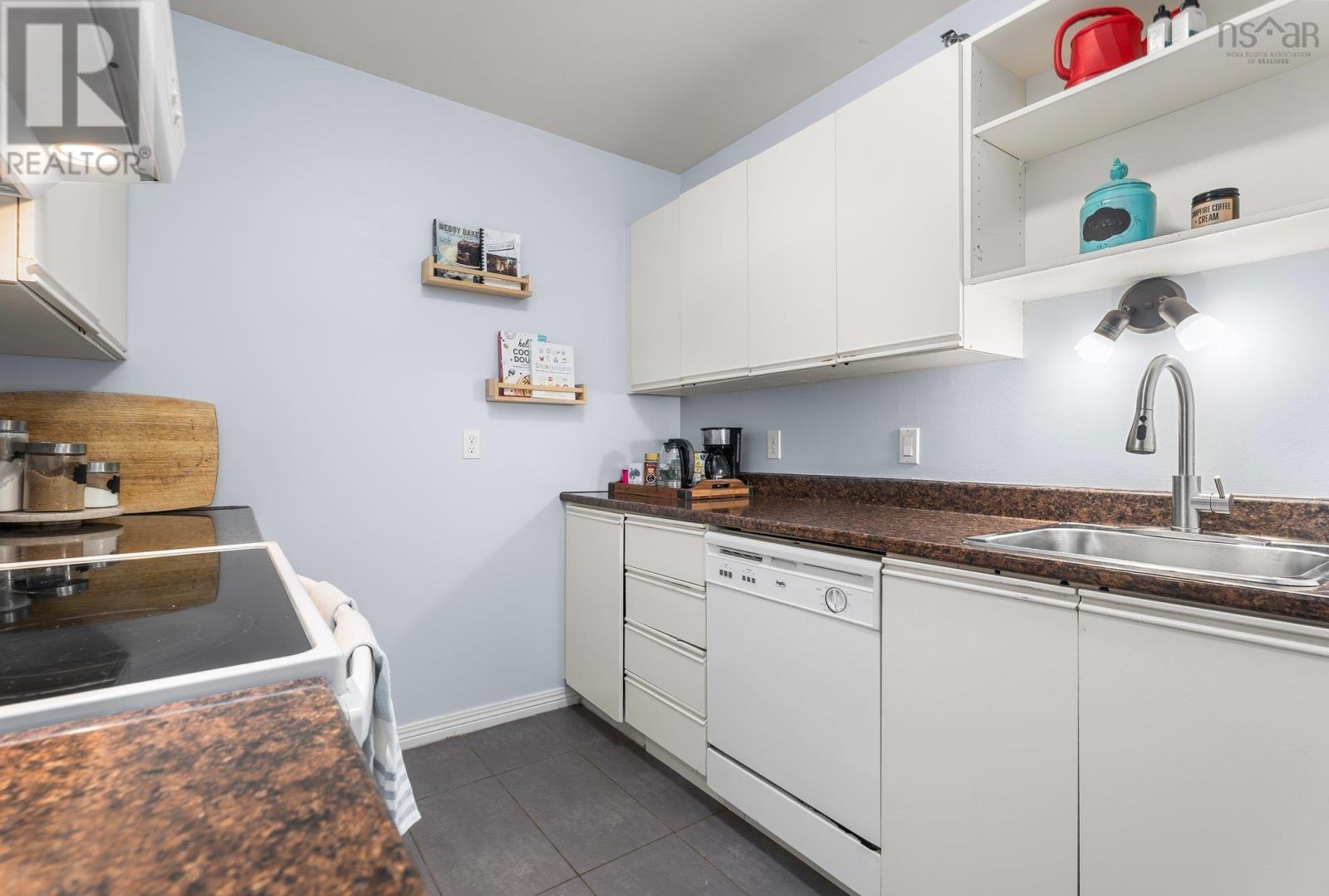 205 203 Ross Street, Halifax, Nova Scotia  B3M 3Z2 - Photo 9 - 202511930