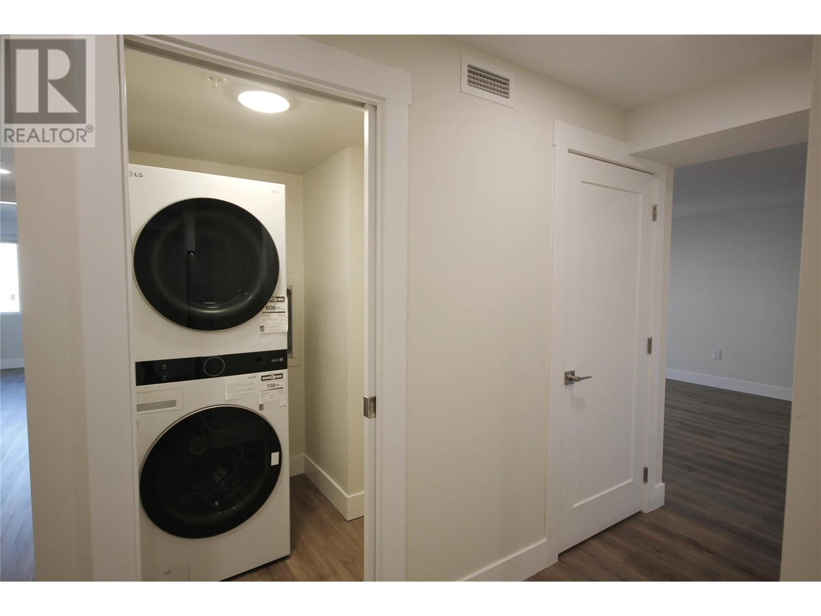 217 Elm Avenue Unit# 209, Penticton, BC V2A3W1