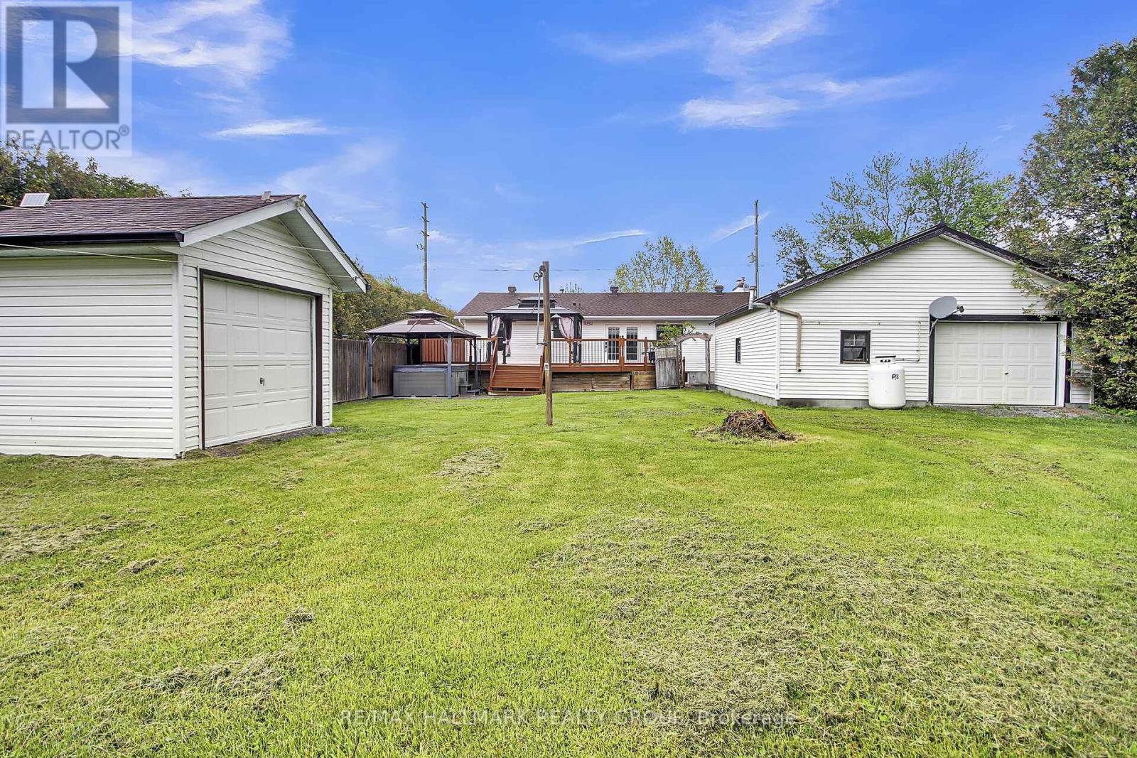 3338 Huntley Road, Ottawa, Ontario  K0A 2Z0 - Photo 4 - X12181744