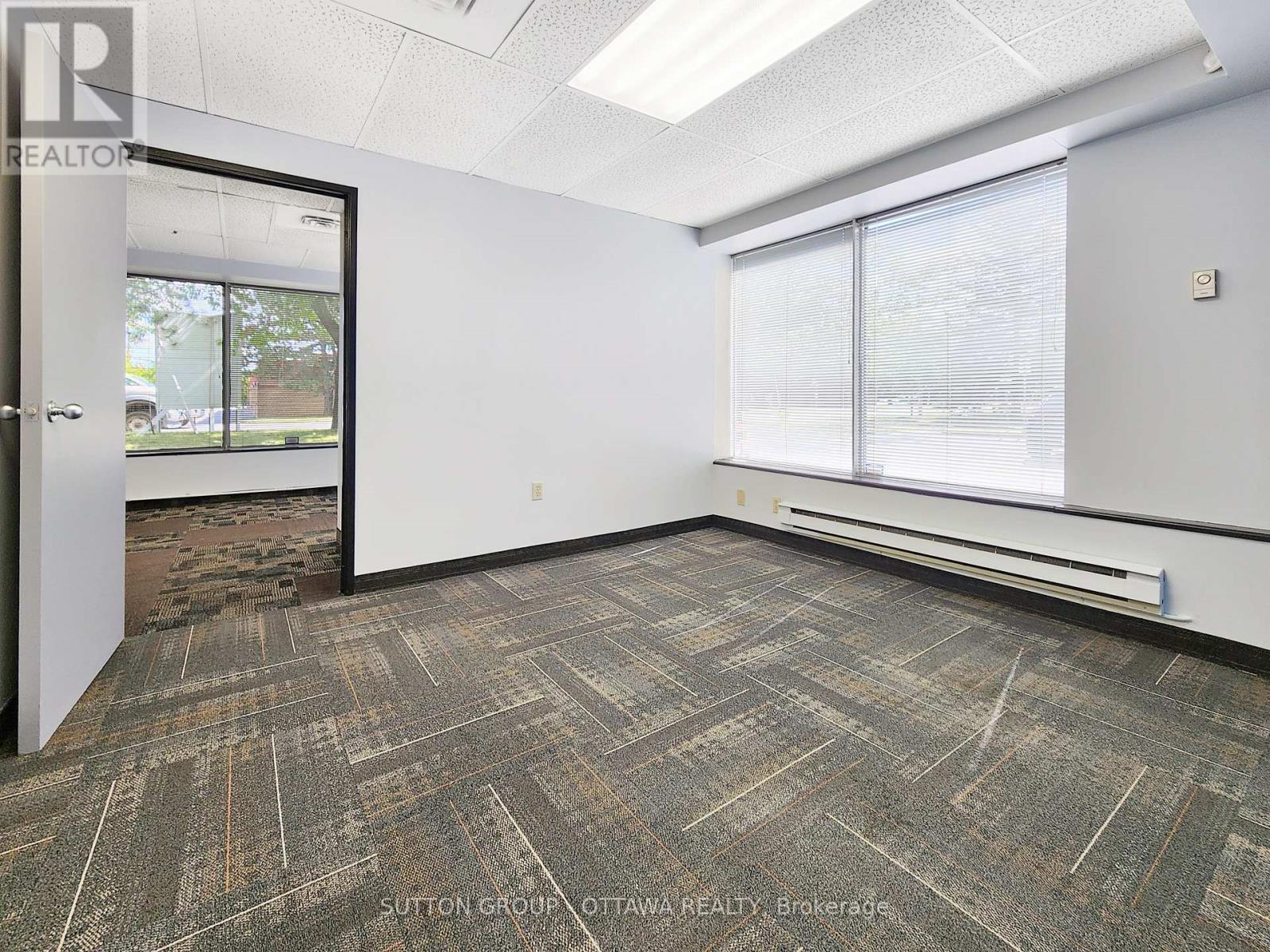 O-A - 22 Antares Drive, Ottawa, Ontario  K2E 7Z6 - Photo 11 - X12188434