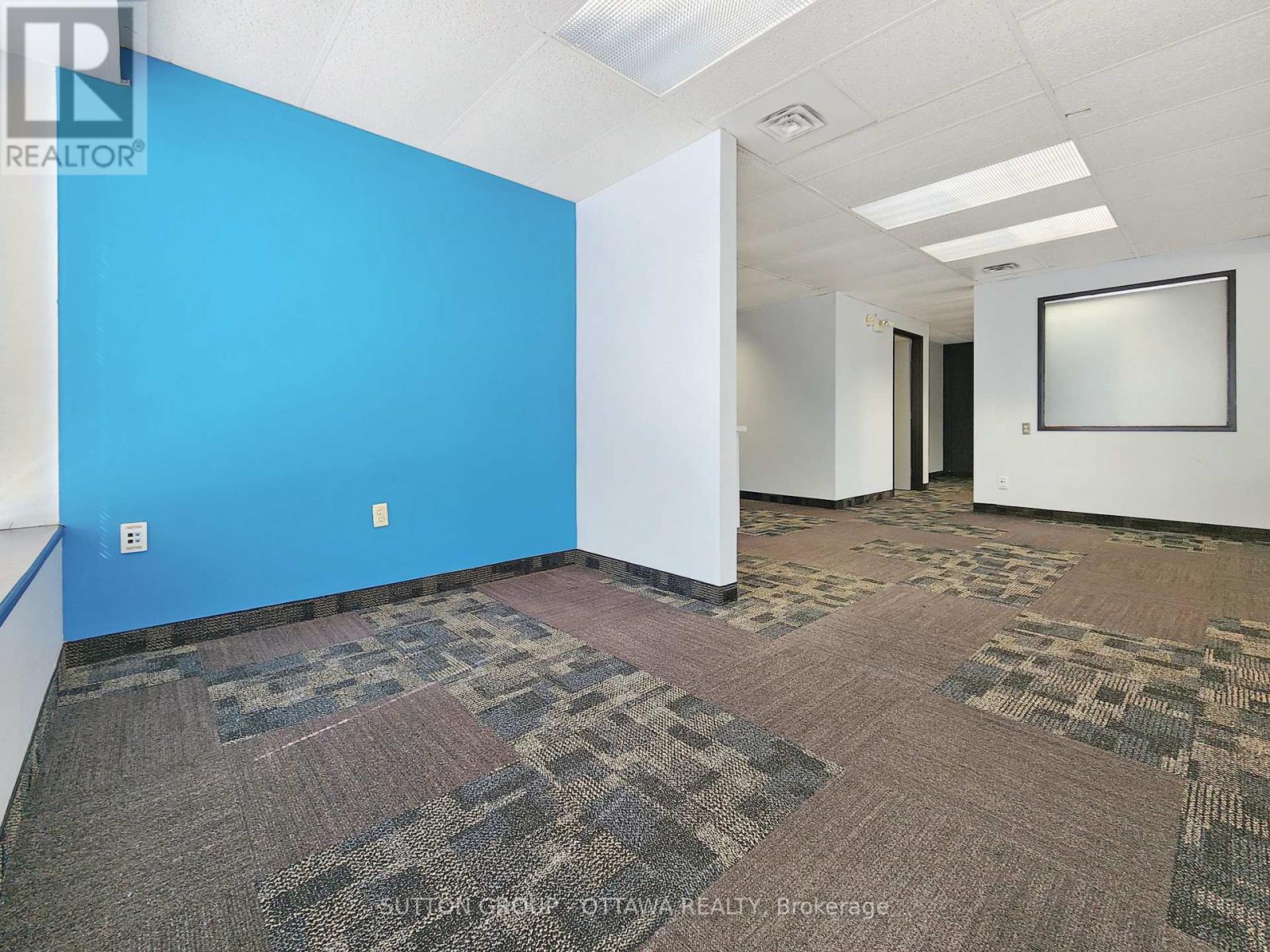 O-A - 22 Antares Drive, Ottawa, Ontario  K2E 7Z6 - Photo 12 - X12188434