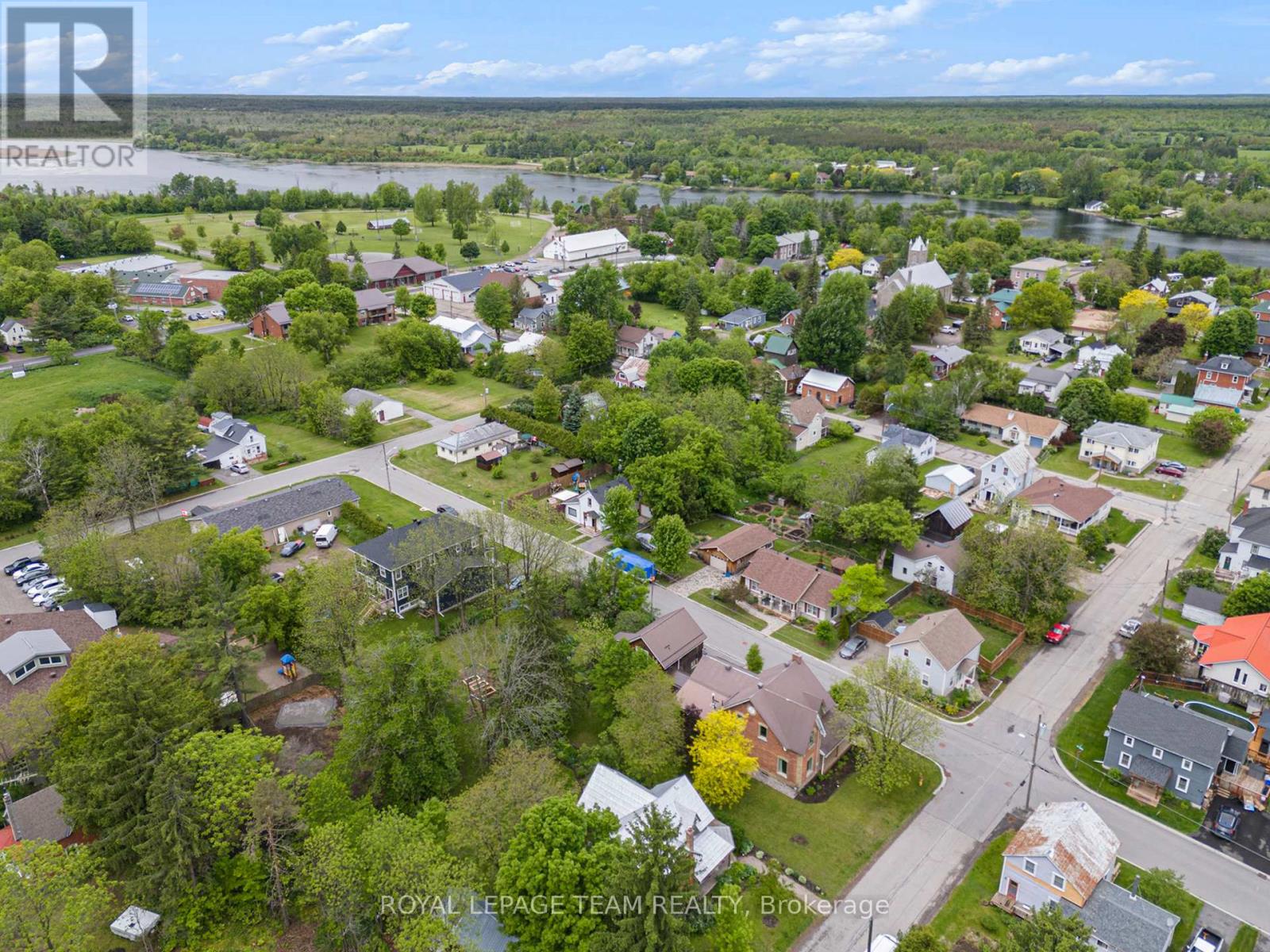 211 Drummond Street W, Merrickville-Wolford, Ontario  K0G 1N0 - Photo 27 - X12188567