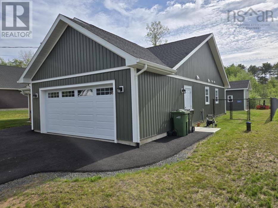 Property at 1475 Milena image 2