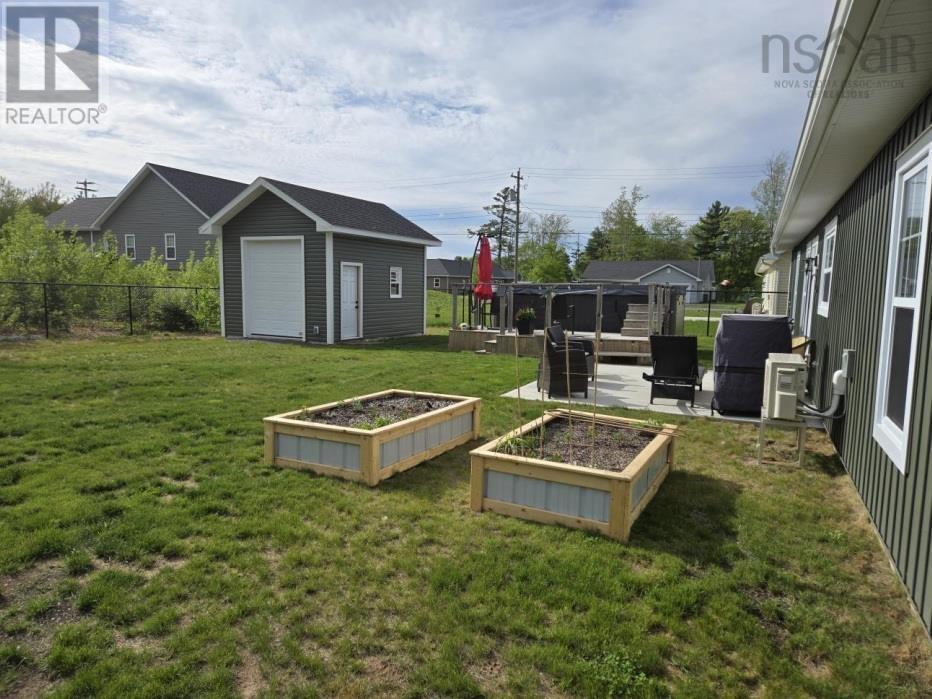 Property at 1475 Milena image 5