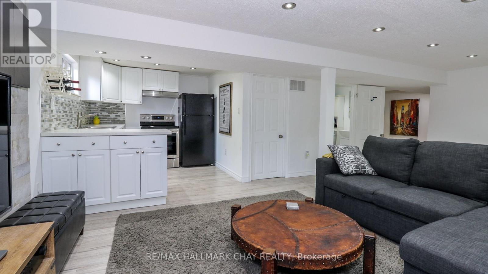 34 Martin Street, Bradford West Gwillimbury, Ontario  L3Z 1Z5 - Photo 25 - N12188327