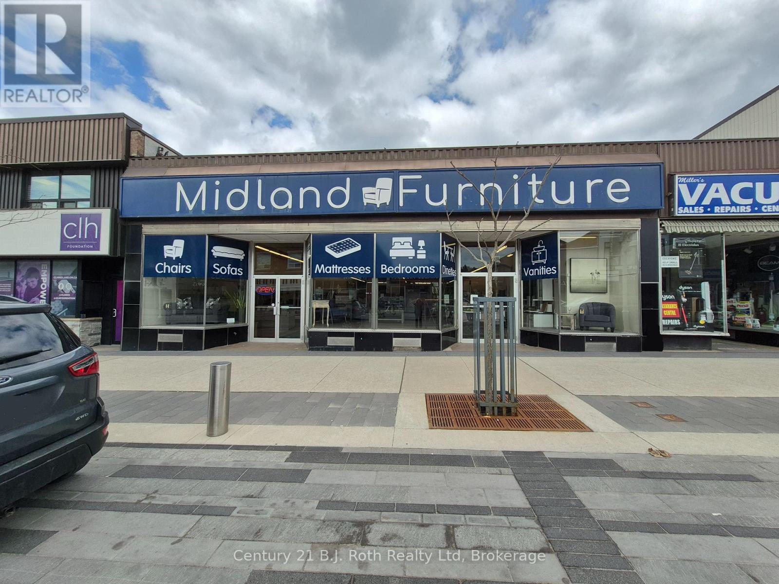285 KING STREET, Midland, Ontario