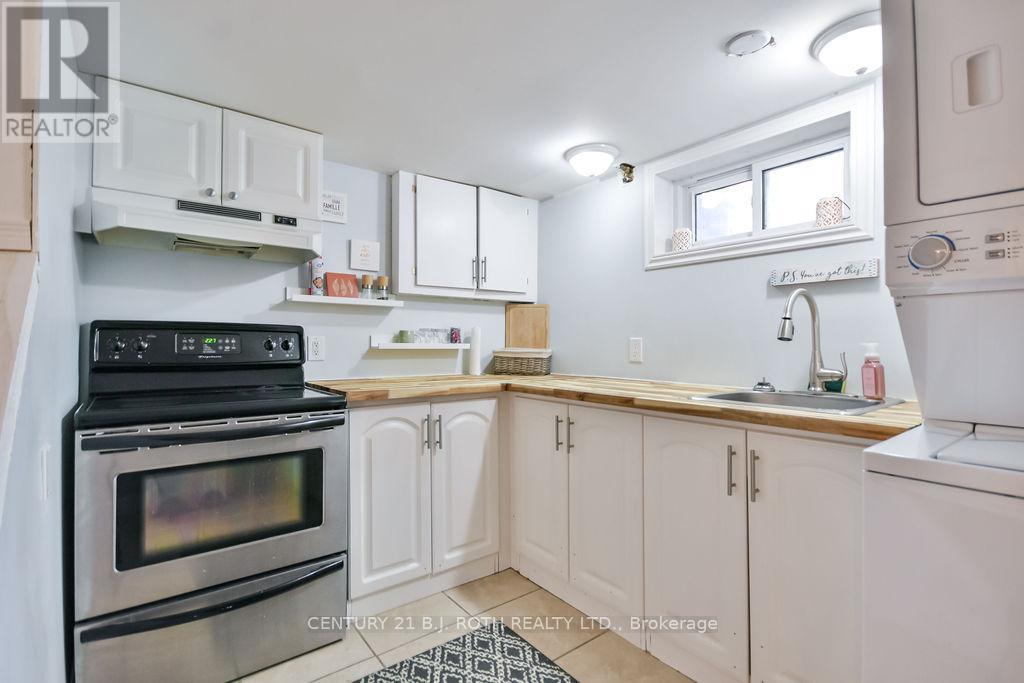15 Thomson Street, Barrie (Queen's Park), Ontario  L4N 1X4 - Photo 27 - S12188354