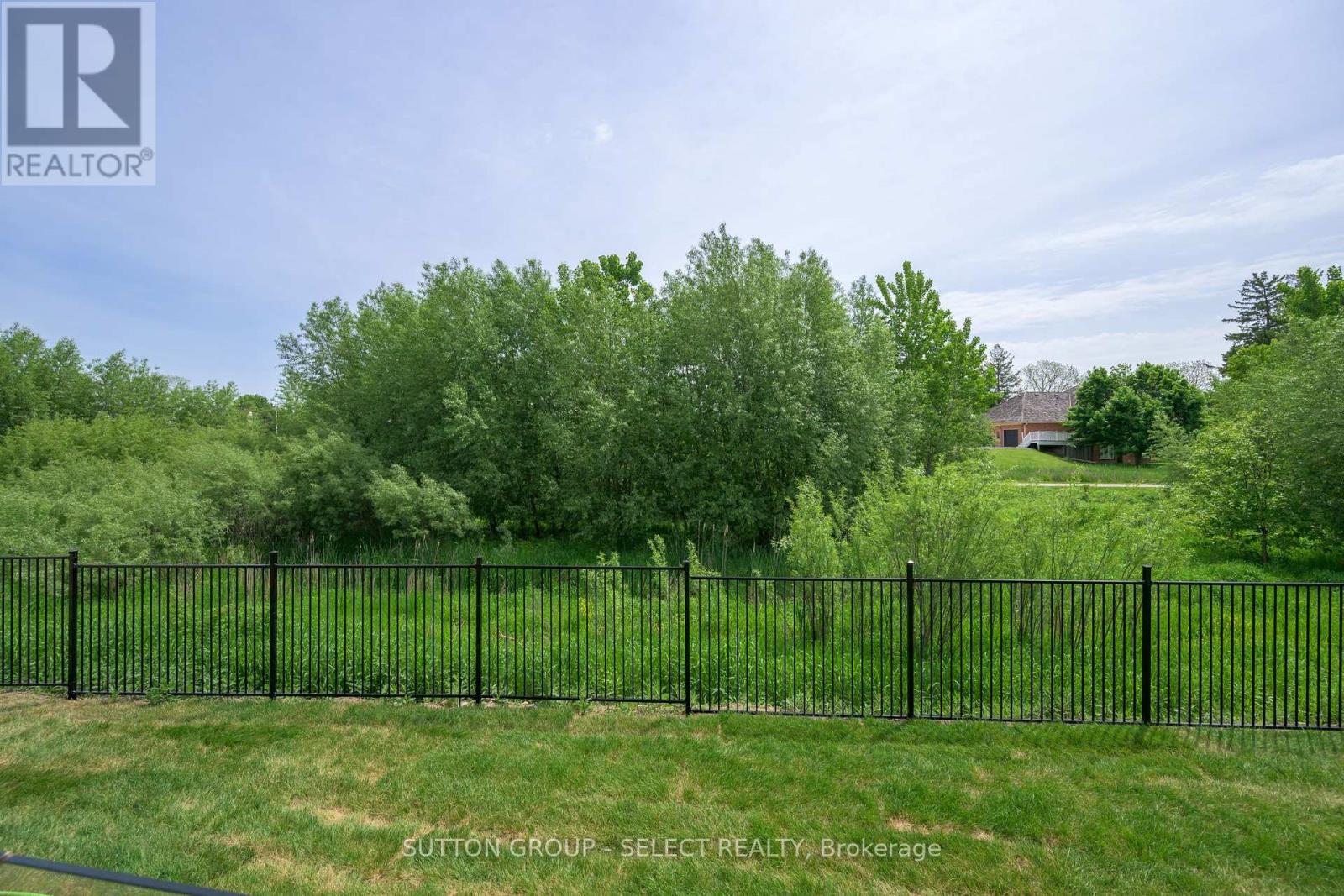 7128 Silver Creek Circle, London South (South V), Ontario  N6P 0G9 - Photo 45 - X12163960