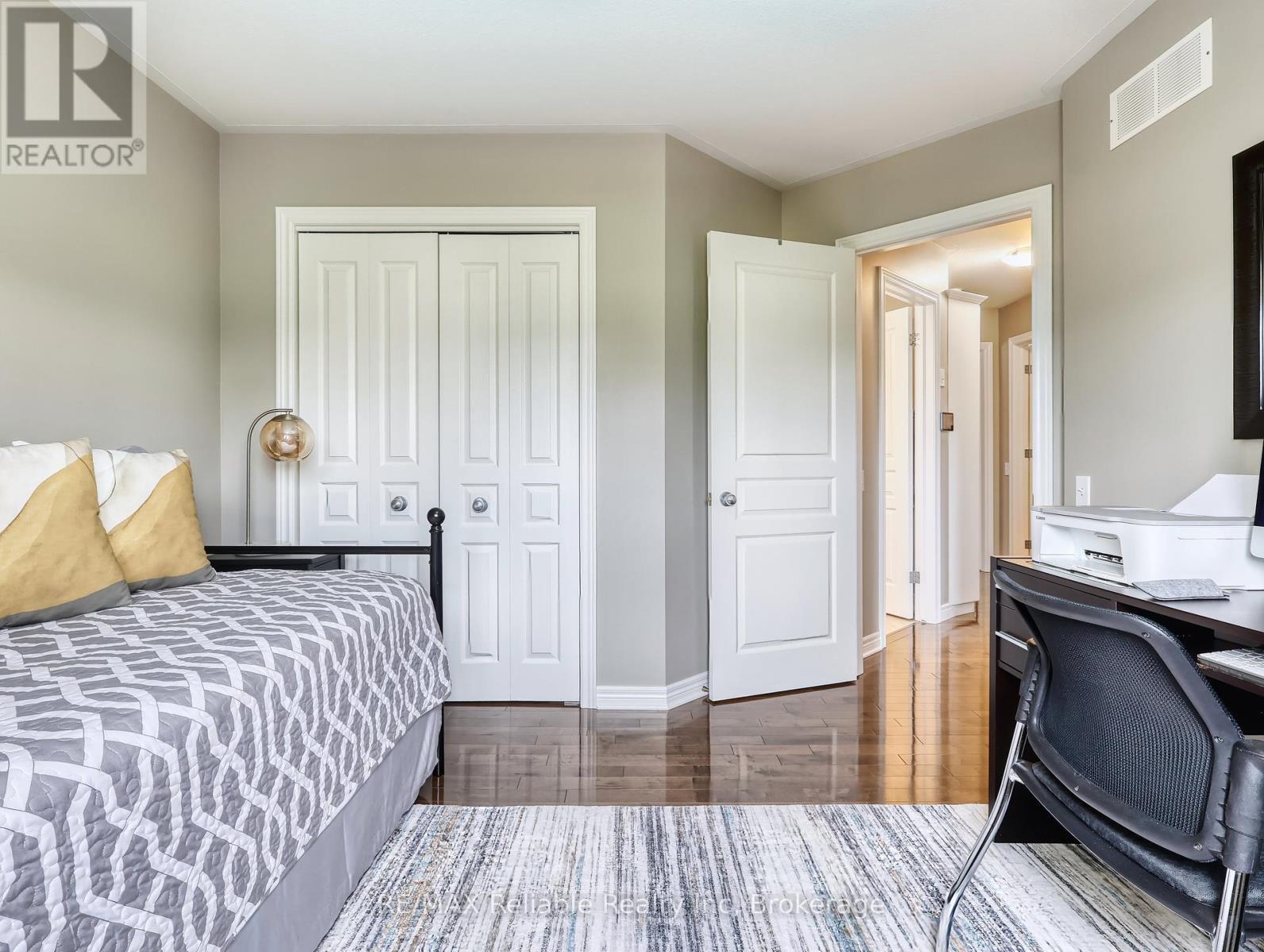 3 Montrose Street, St. Catharines, Ontario L2S 4A6 - Photo 17 - X12188401