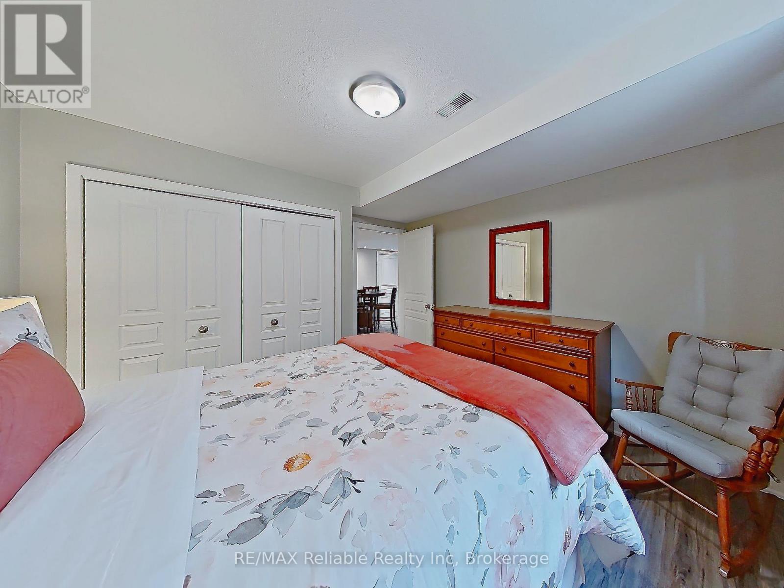 3 Montrose Street, St. Catharines, Ontario L2S 4A6 - Photo 26 - X12188401