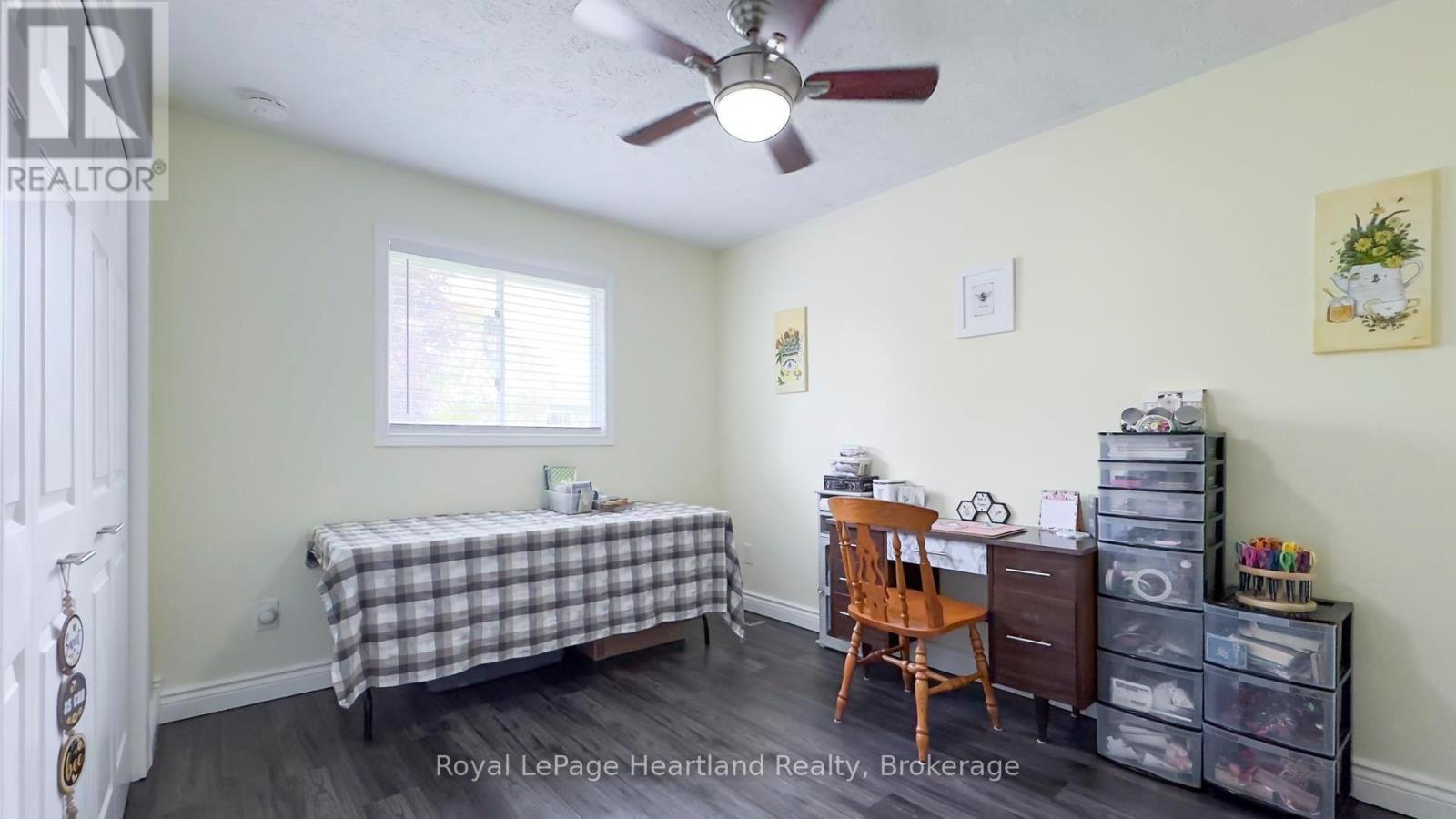 651 Kennard Crescent, Kincardine, Ontario  N2Z 1T5 - Photo 22 - X12188545