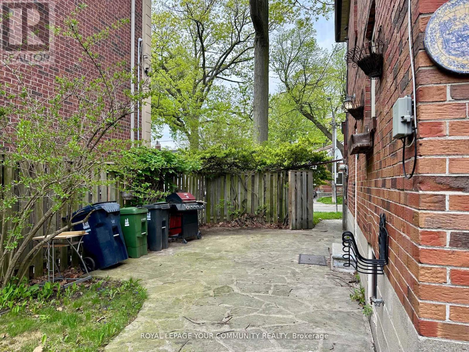65 Long Branch Avenue, Toronto (Long Branch), Ontario  M8W 3J3 - Photo 16 - W12188315