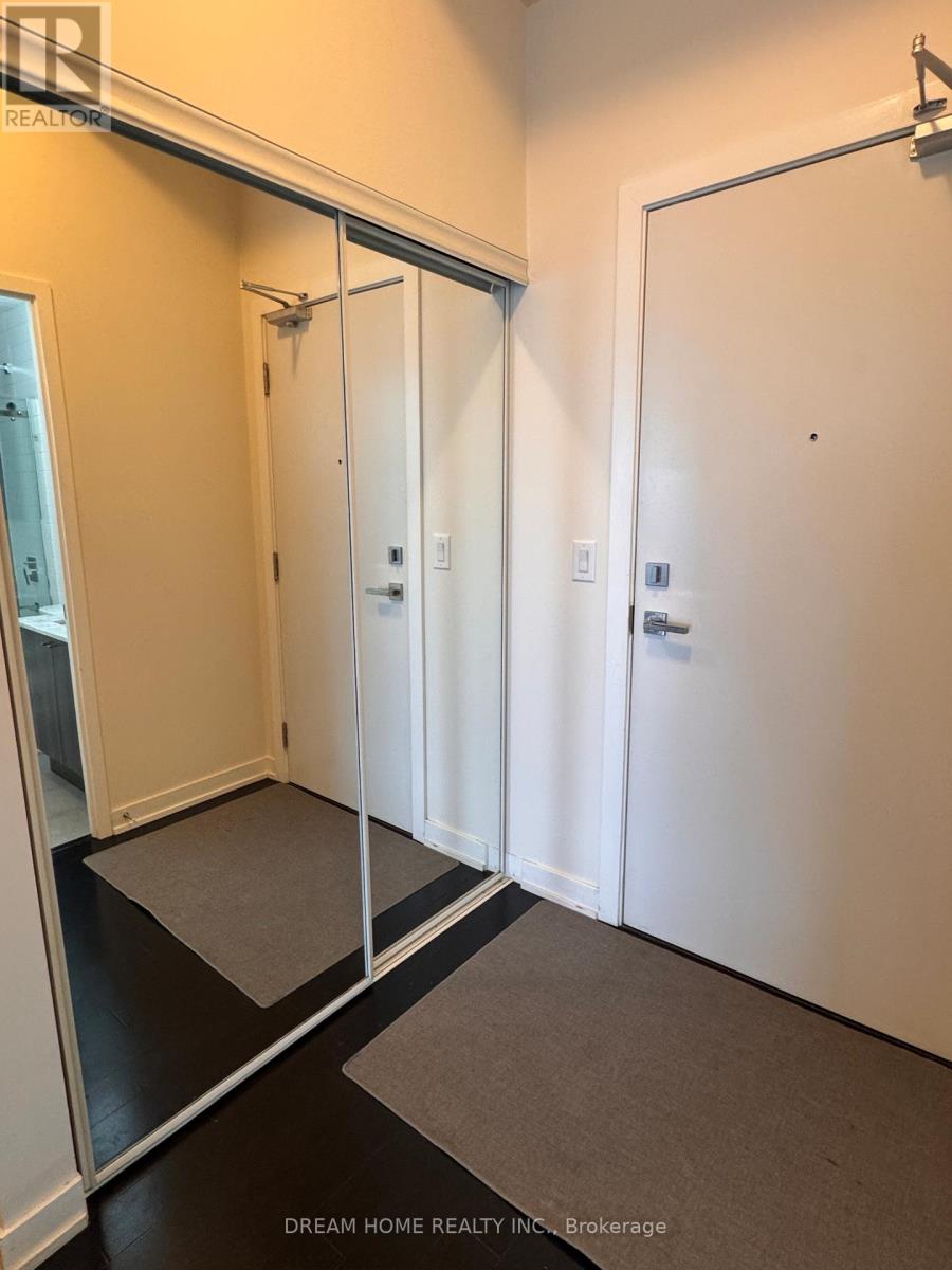 717 - 4011 Brickstone Mews, Mississauga, Ontario  L5B 0N9 - Photo 2 - W12188349