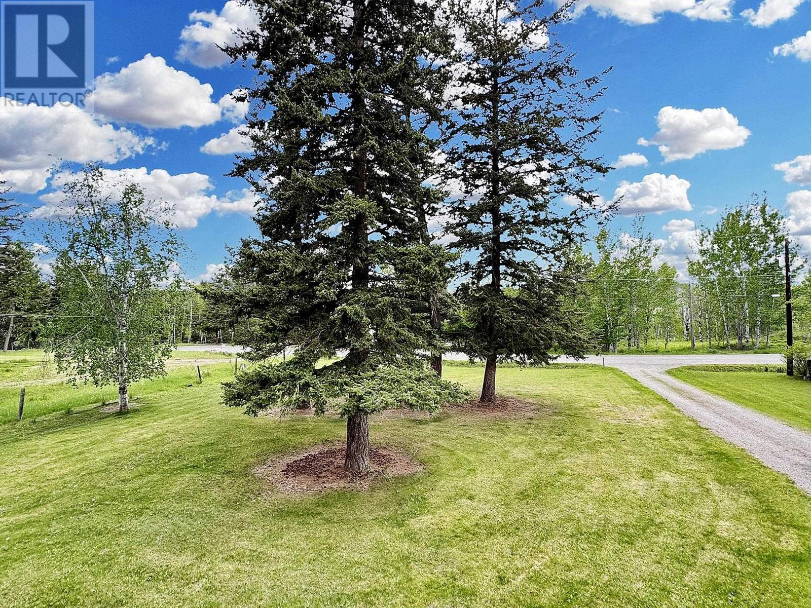 5023 Block Drive, 108 Mile Ranch, British Columbia  V0K 2Z0 - Photo 34 - R3009590