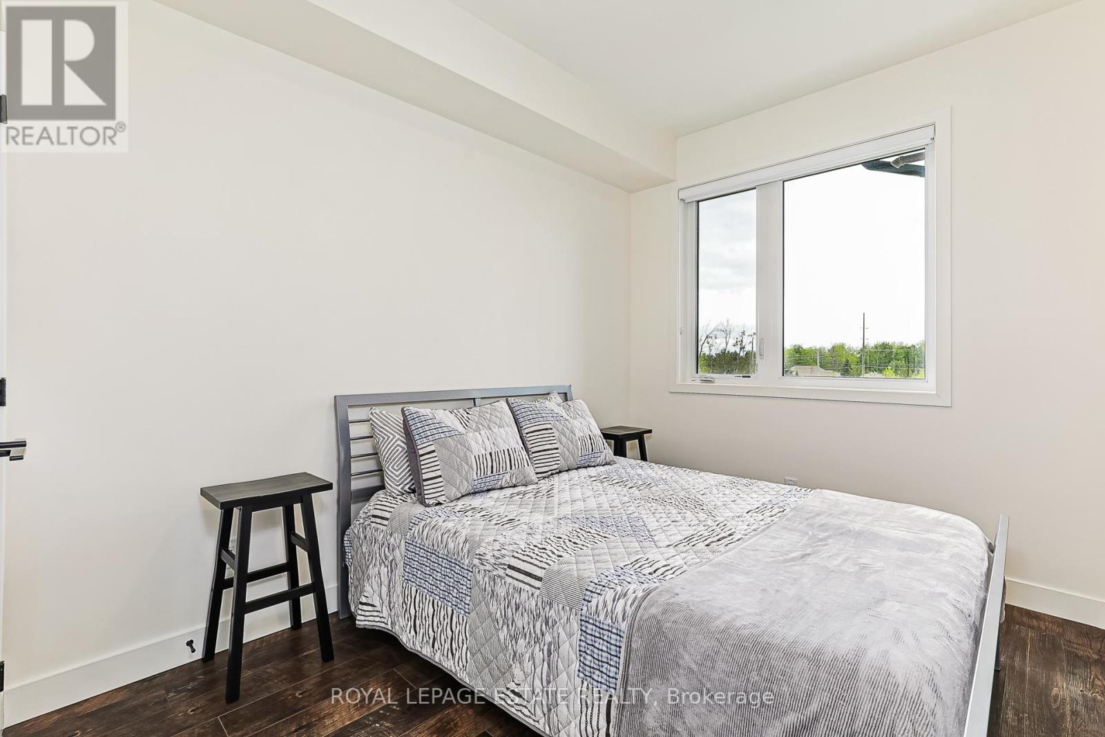 202 - 21 Beckwith Lane, Blue Mountains, Ontario  L9Y 3B6 - Photo 13 - X12188302