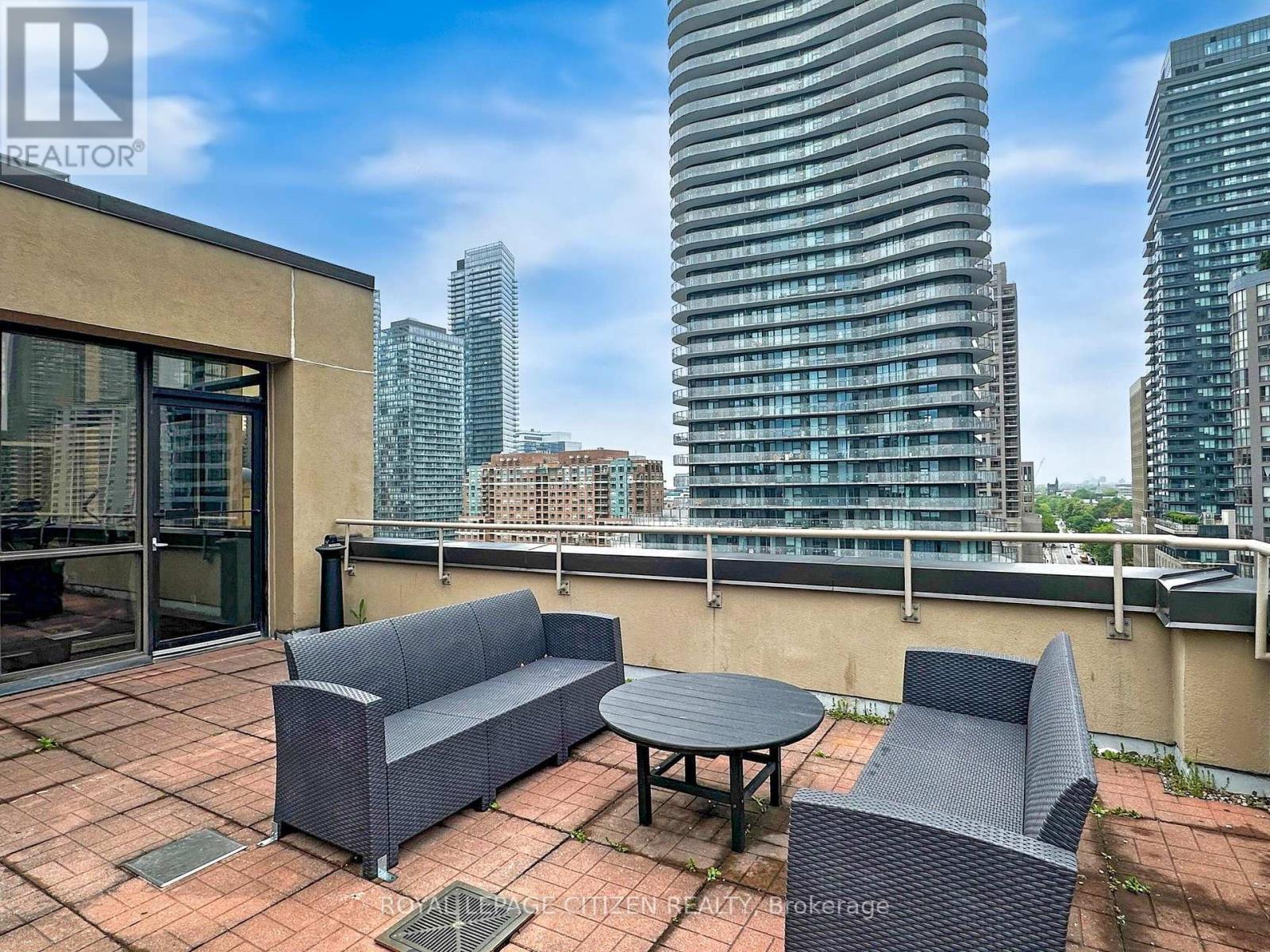 302 - 555 Yonge Street, Toronto (Church-Yonge Corridor), Ontario  M4Y 3A6 - Photo 25 - C12188375